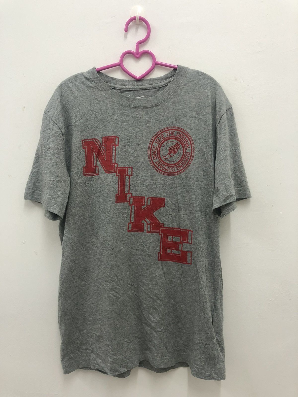 Nike Rare NIKE Block Spell Out Shirt Size US M / EU 48-50 / 2 - 1 Thumbnail