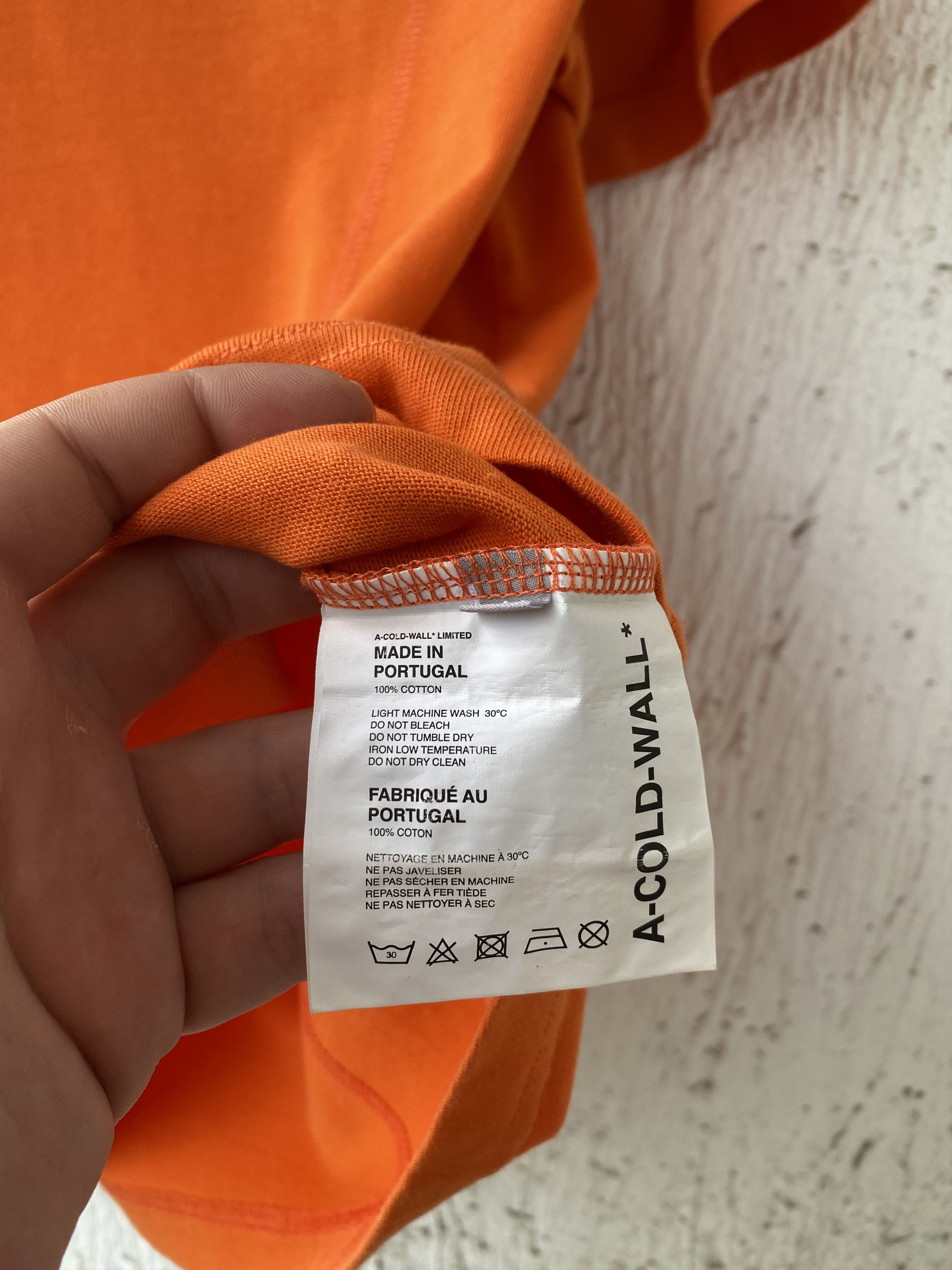 A-COLD-WALL* BNWT orange assymetrical seam tee Size US M / EU 48-50 / 2 - 5 Thumbnail