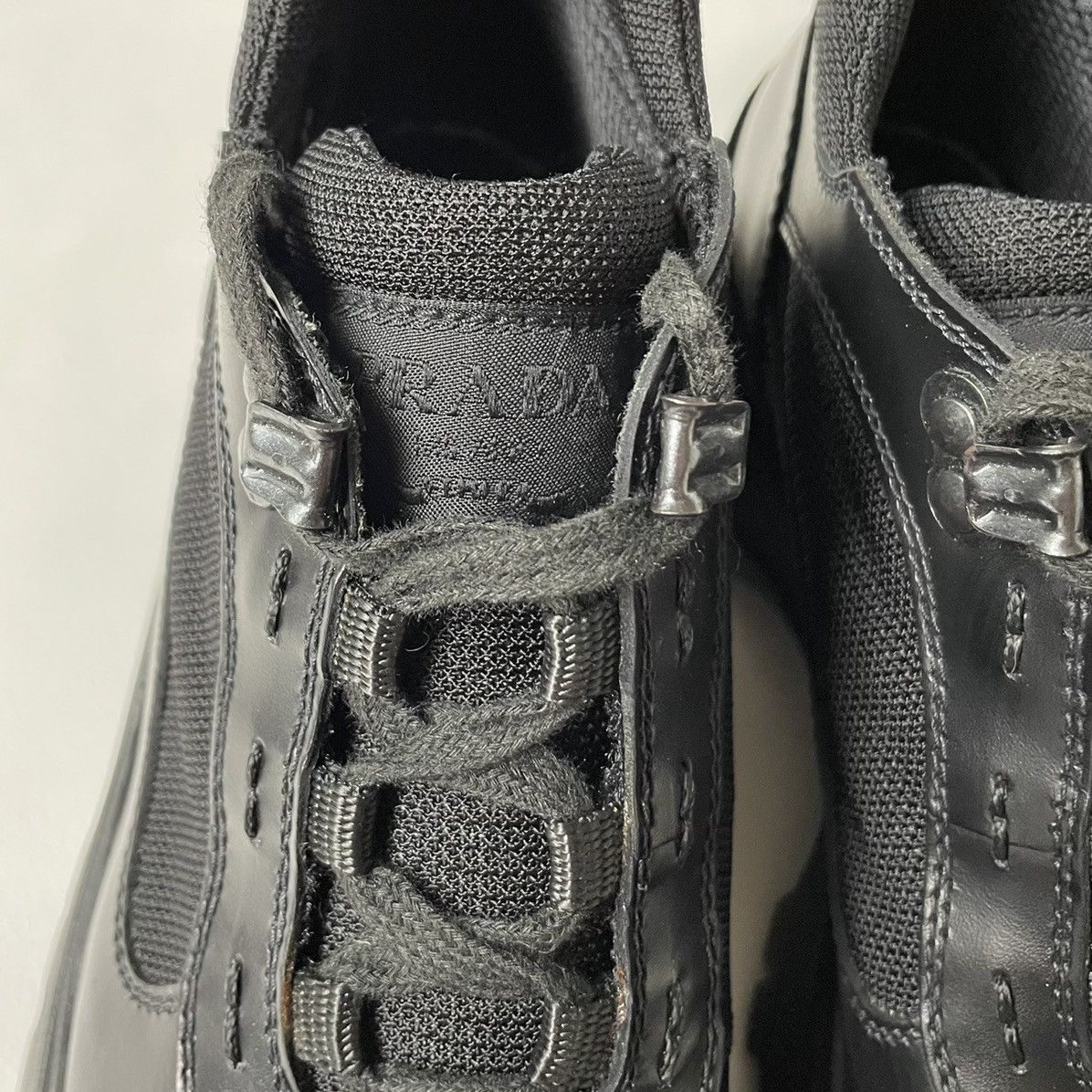Prada Early 2000’s Black Leather Chukka Boots Size US 8.5 / IT 38.5 - 4 Thumbnail