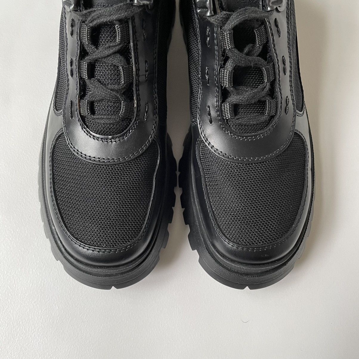 Prada Early 2000’s Black Leather Chukka Boots Size US 8.5 / IT 38.5 - 5 Thumbnail