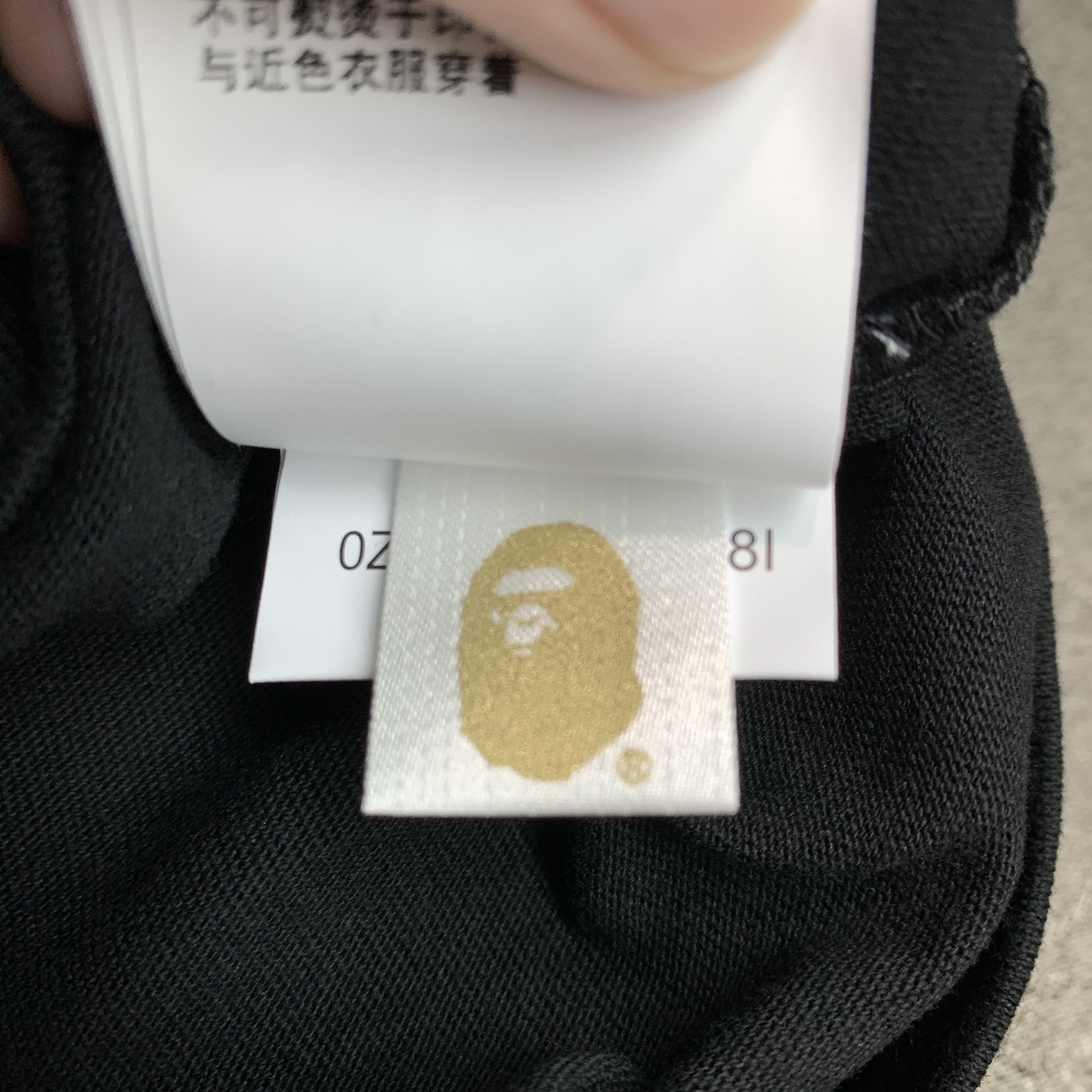 Bape BAPE Hong Kong 16th Anniversary - HK Camo Ape Head Tee Size US M / EU 48-50 / 2 - 11 Thumbnail