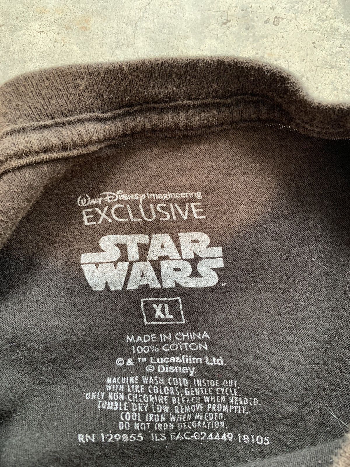 Thrashed Sun Faded Star wars Galaxy Edge oversized Tee