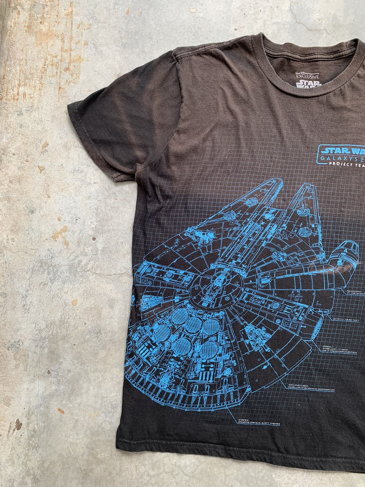 Thrashed Sun Faded Star wars Galaxy Edge oversized Tee