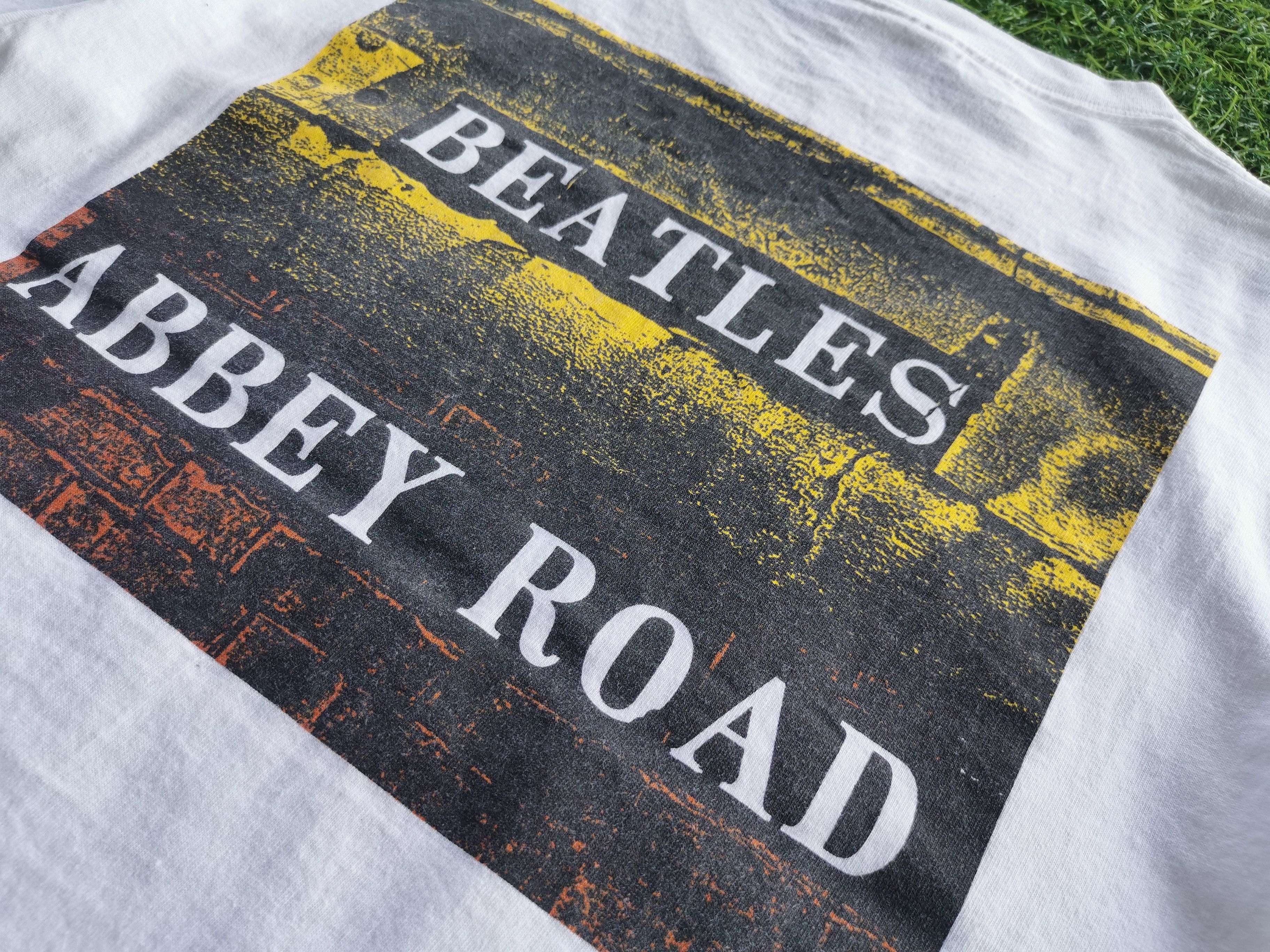 Band Tees Vintage The Beatles Abbey Road Tees Size US M / EU 48-50 / 2 - 8 Thumbnail