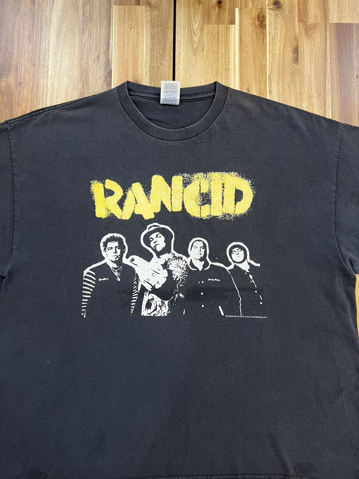 Band Tees × Vintage VINTAGE RANCID MACHETE PUNK T-SHIRT Size US XL / EU 56 / 4 - 2 Thumbnail