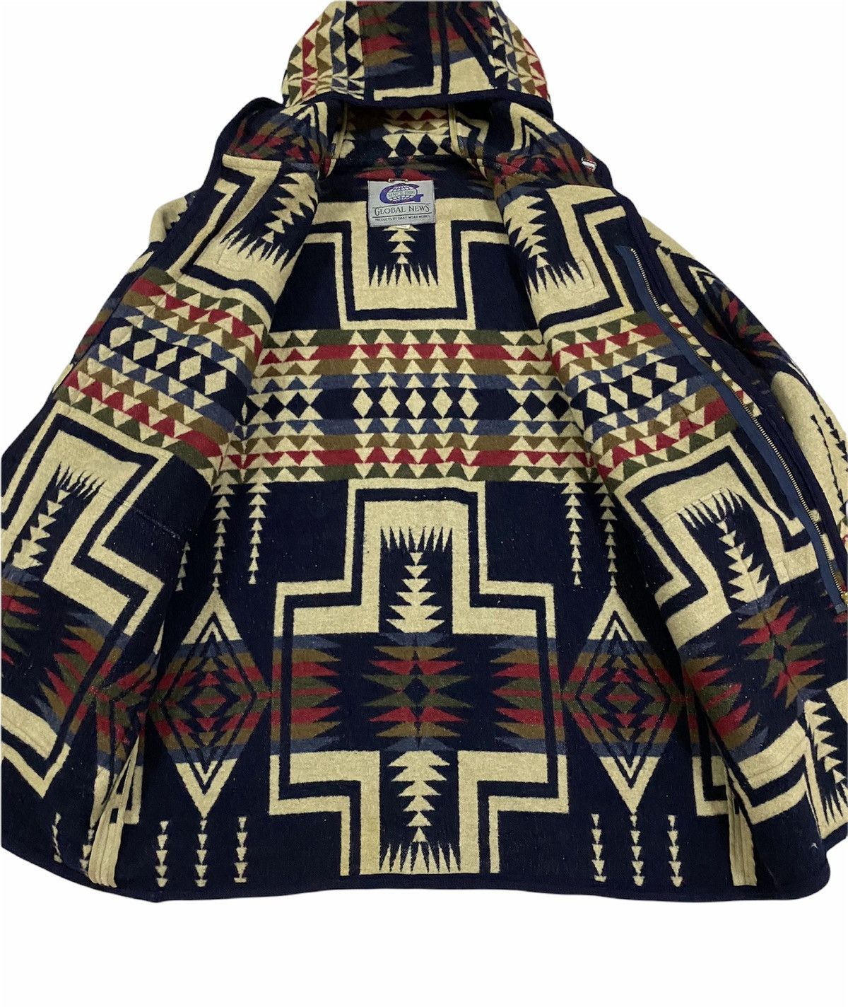 Japanese Brand × Pendleton × Vintage Vtg❌Global News Duffle Coat Jacket Chimayo Rug Wool Blend Size US L / EU 52-54 / 3 - 5 Thumbnail