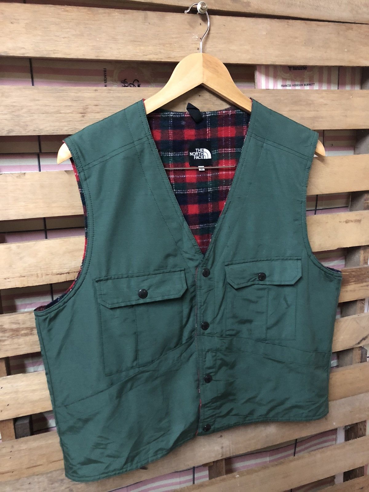 The North Face The North Face Vest Jacket Lined Pattern Size US L / EU 52-54 / 3 - 2 Thumbnail