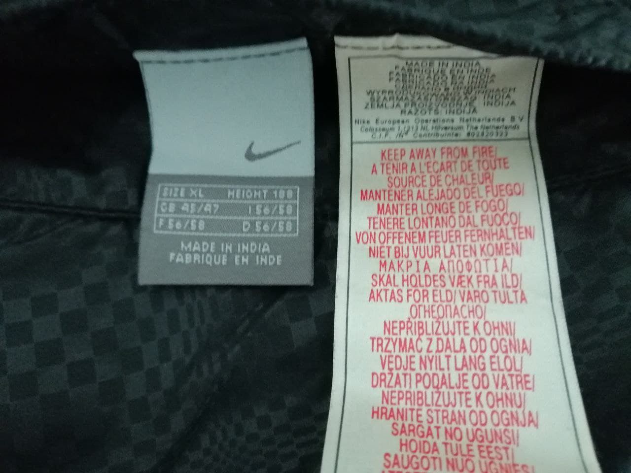 Nike Reversible Vintage Jacket Nike AIR TN Size US L / EU 52-54 / 3 - 7 Thumbnail