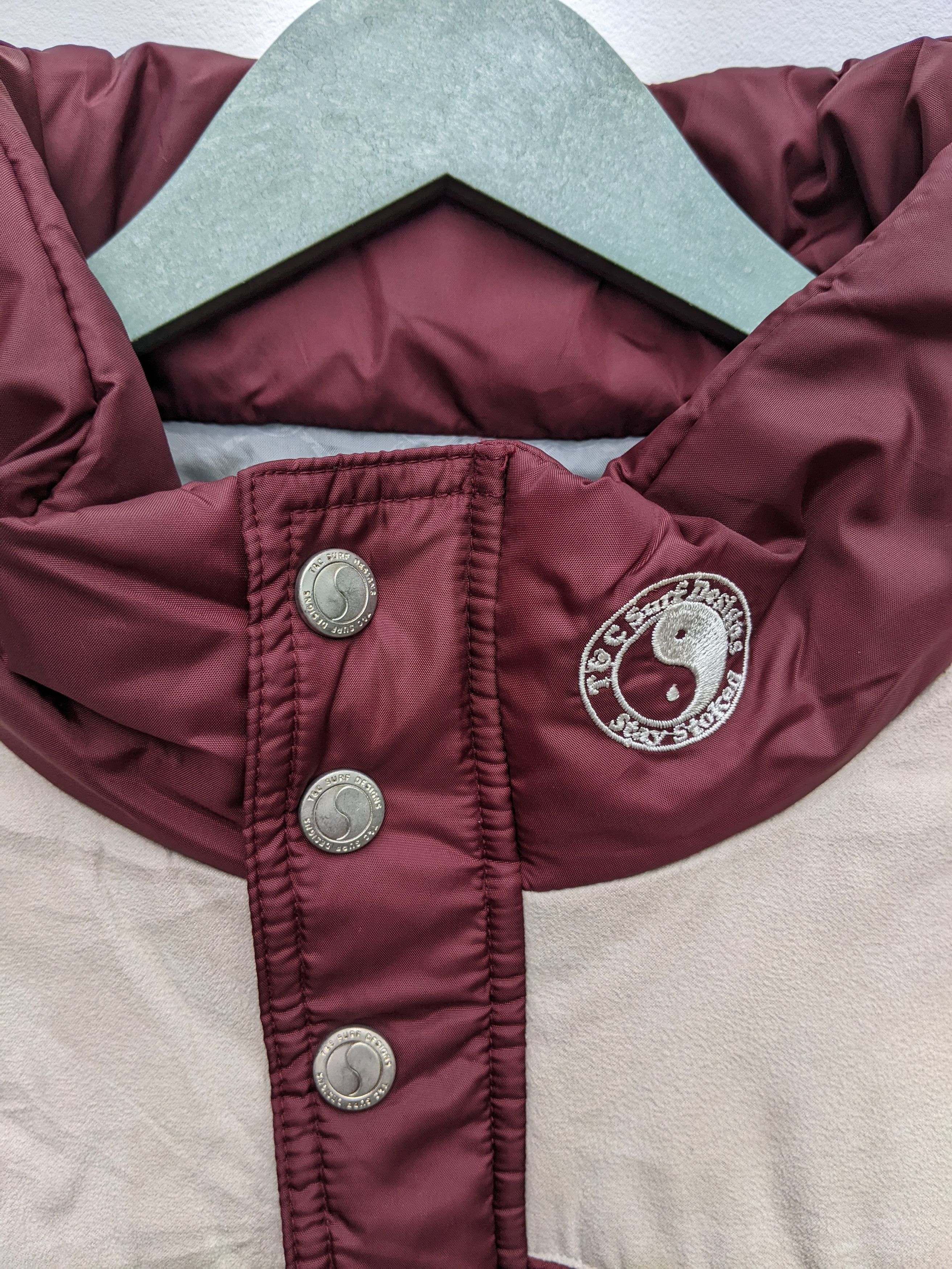 Other Vintage T&C Surf Design Puffer Jacket Size US L / EU 52-54 / 3 - 11 Thumbnail
