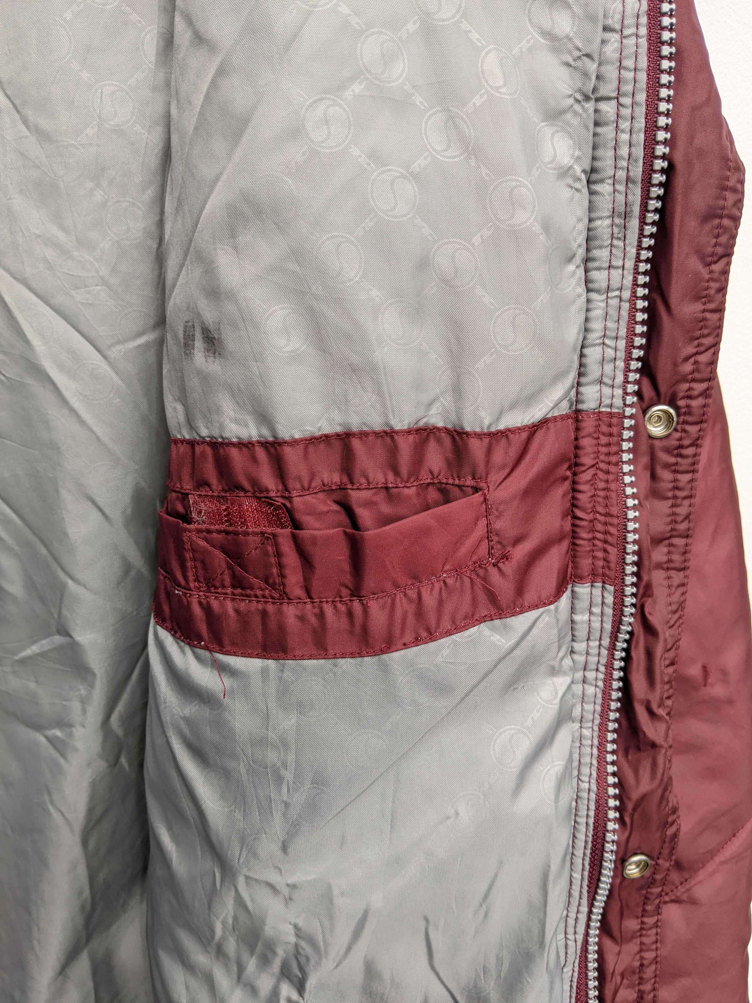 Other Vintage T&C Surf Design Puffer Jacket Size US L / EU 52-54 / 3 - 9 Thumbnail