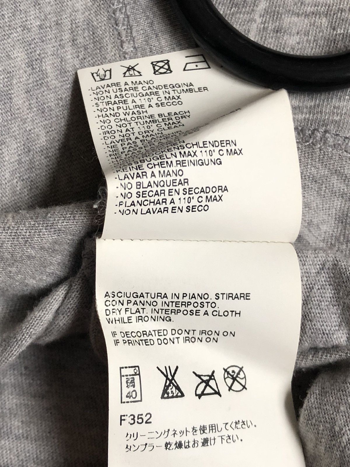Maison Margiela Maison Margiela Artisanal Hybrid Split T-Shirt Size US S / EU 44-46 / 1 - 7 Thumbnail