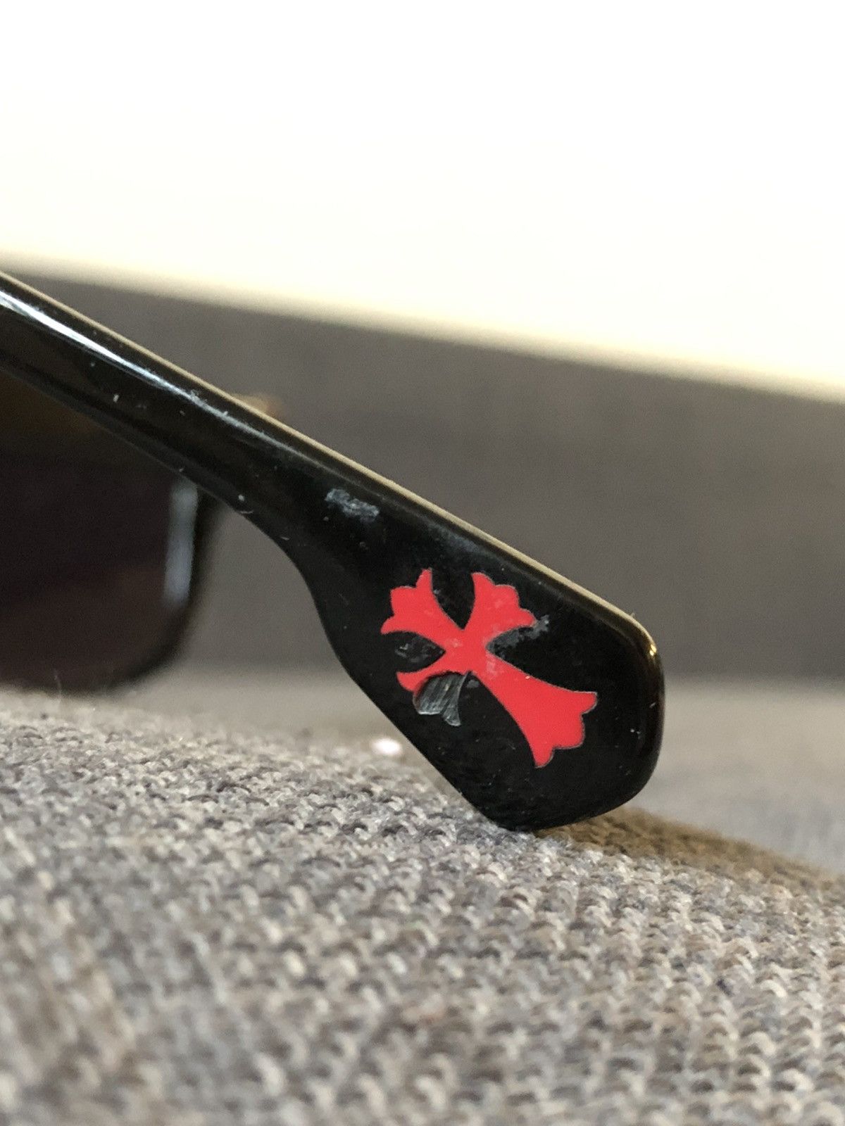 Chrome Hearts Chrome Hearts 2000s Red Cross Red Lens Silver Hinge Shades Size ONE SIZE - 9 Thumbnail