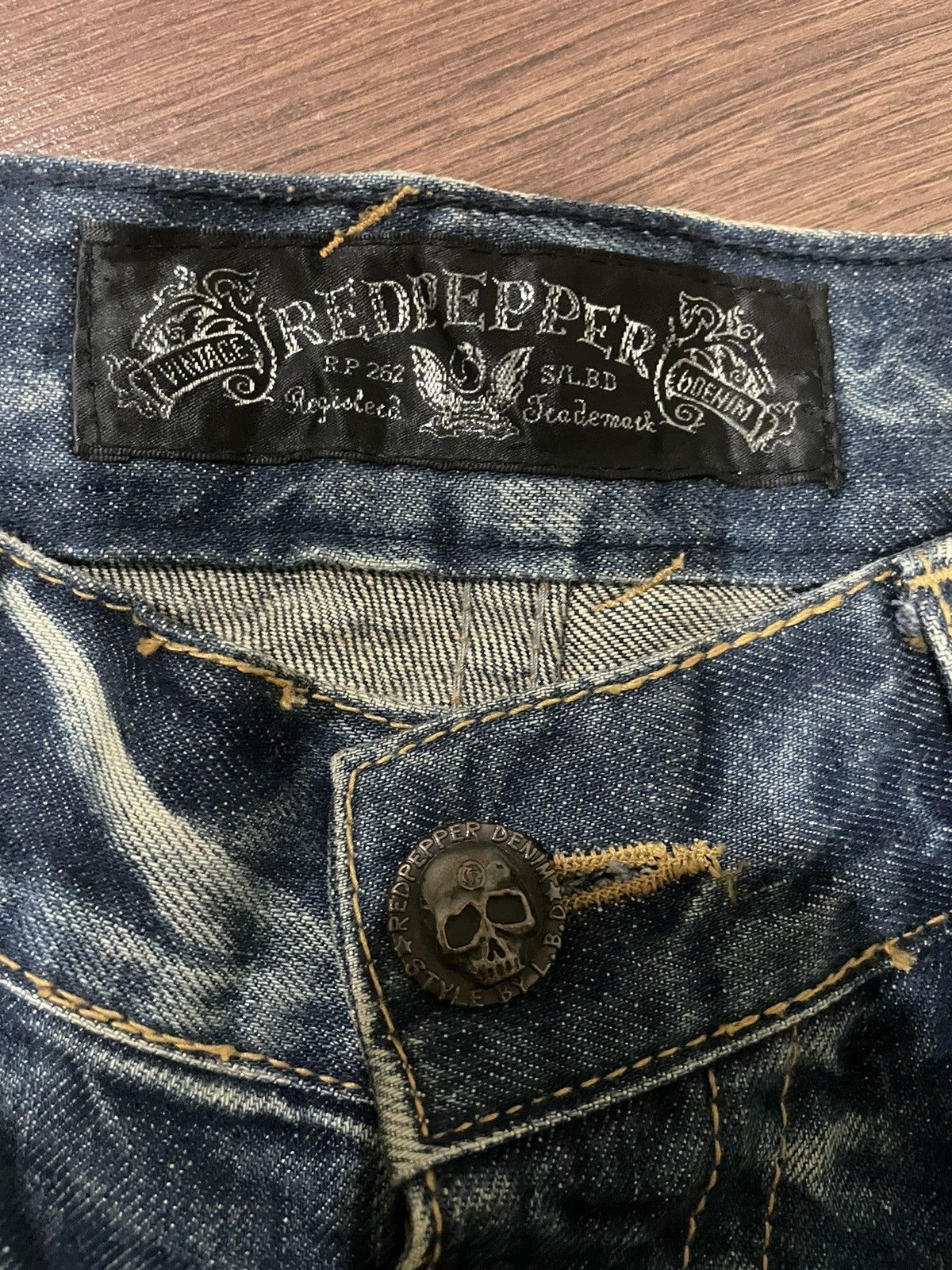 Japanese Brand Japanese Brand Red Pepper Stone Wash Skull Patches Jeans Size US 31 - 20 Thumbnail
