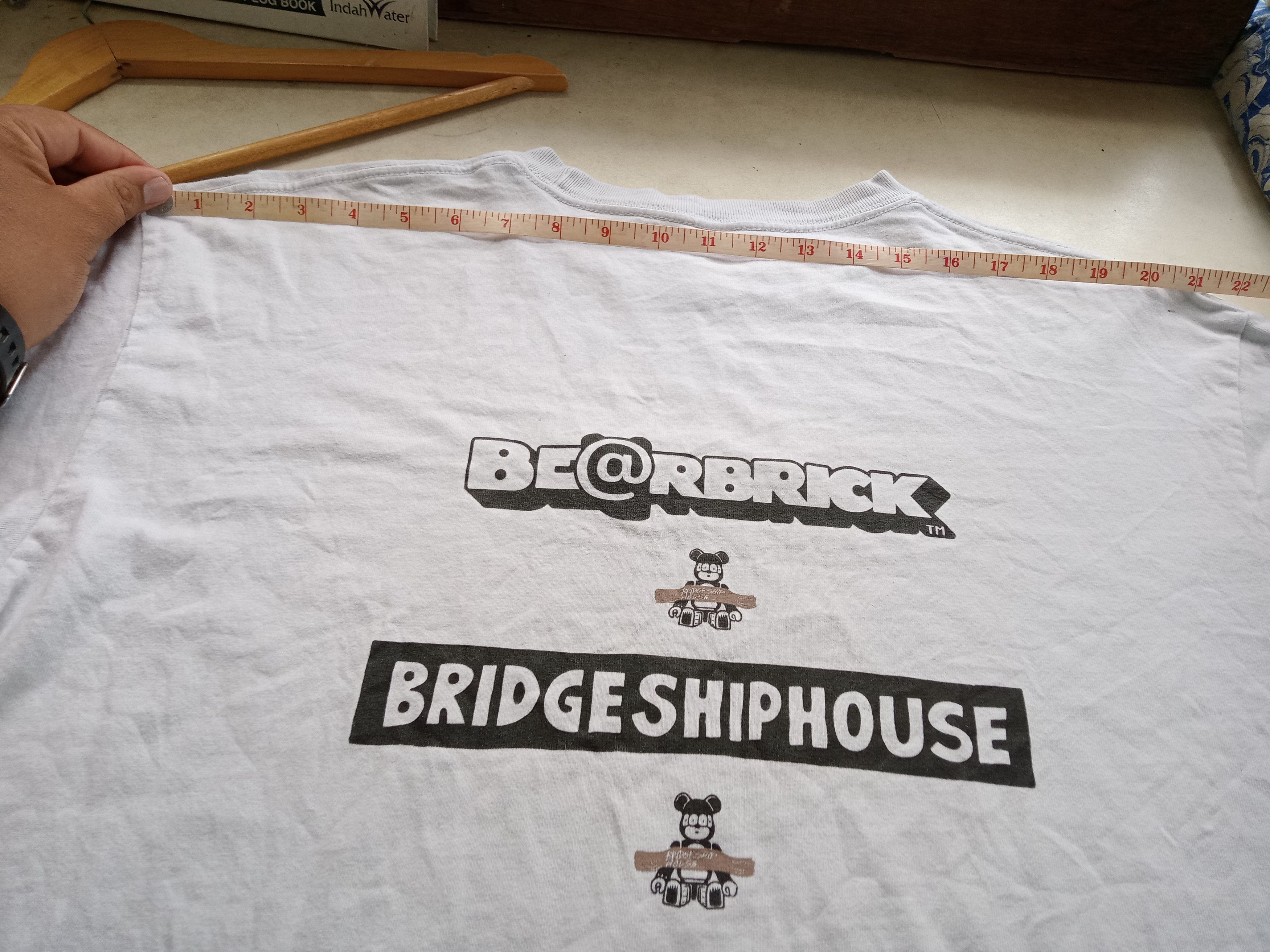Medicom Toy BEARBRICK BRIDGE SHIP HOUSE LONG SLEEVE T-SHIRT Size US L / EU 52-54 / 3 - 10 Thumbnail