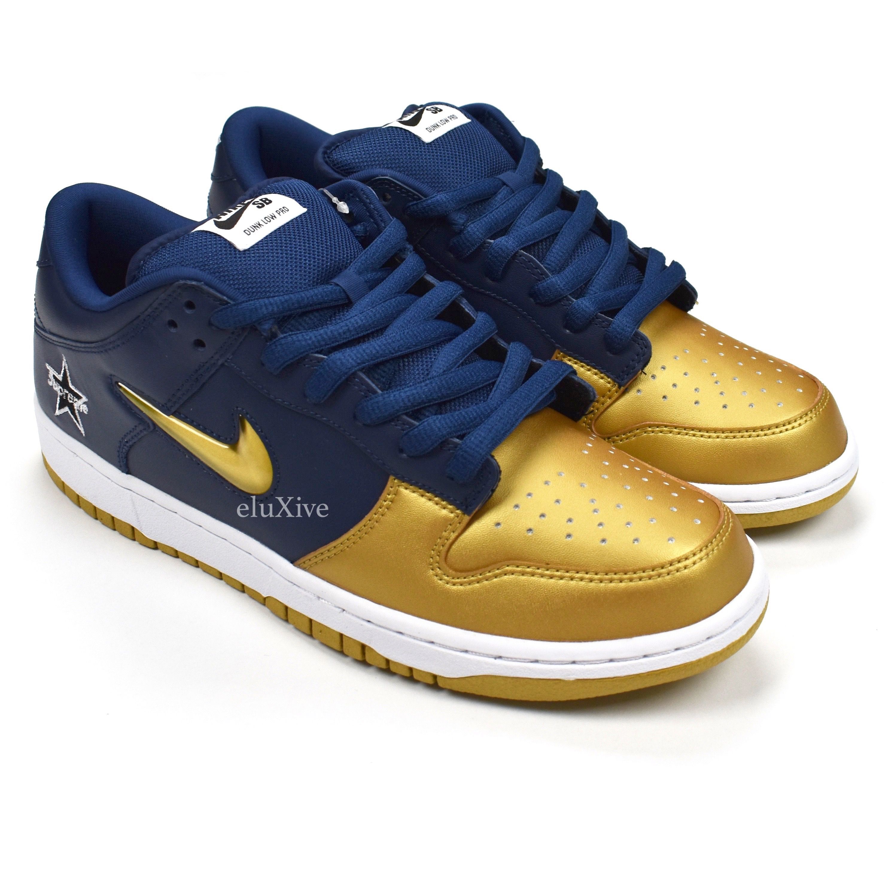 Pre-owned Nike X Supreme Sb Dunk Low Og Qs Gold / Navy Ds Shoes In Navy Gold