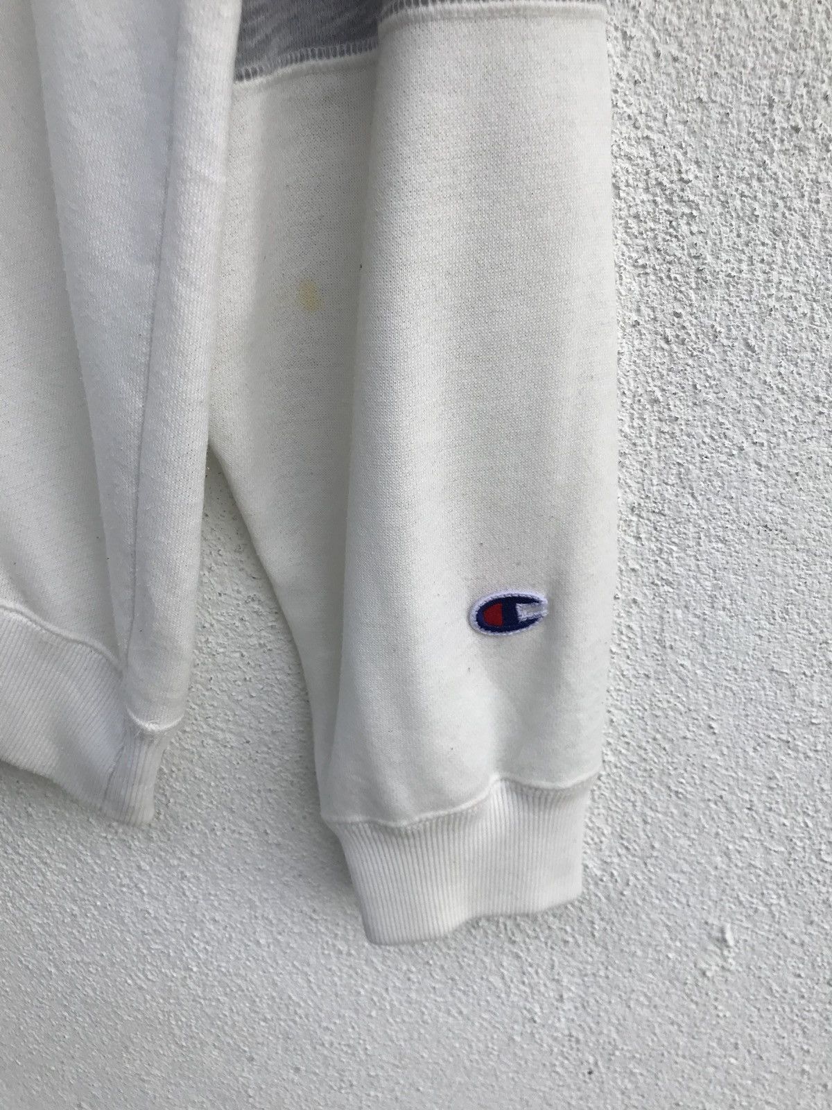 Champion Vintage Champion Big Spell Out Logo Hoodies Sweatshirt Size US M / EU 48-50 / 2 - 5 Thumbnail
