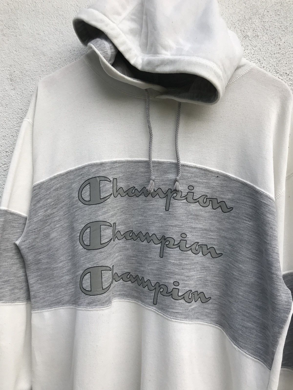 Champion Vintage Champion Big Spell Out Logo Hoodies Sweatshirt Size US M / EU 48-50 / 2 - 3 Thumbnail