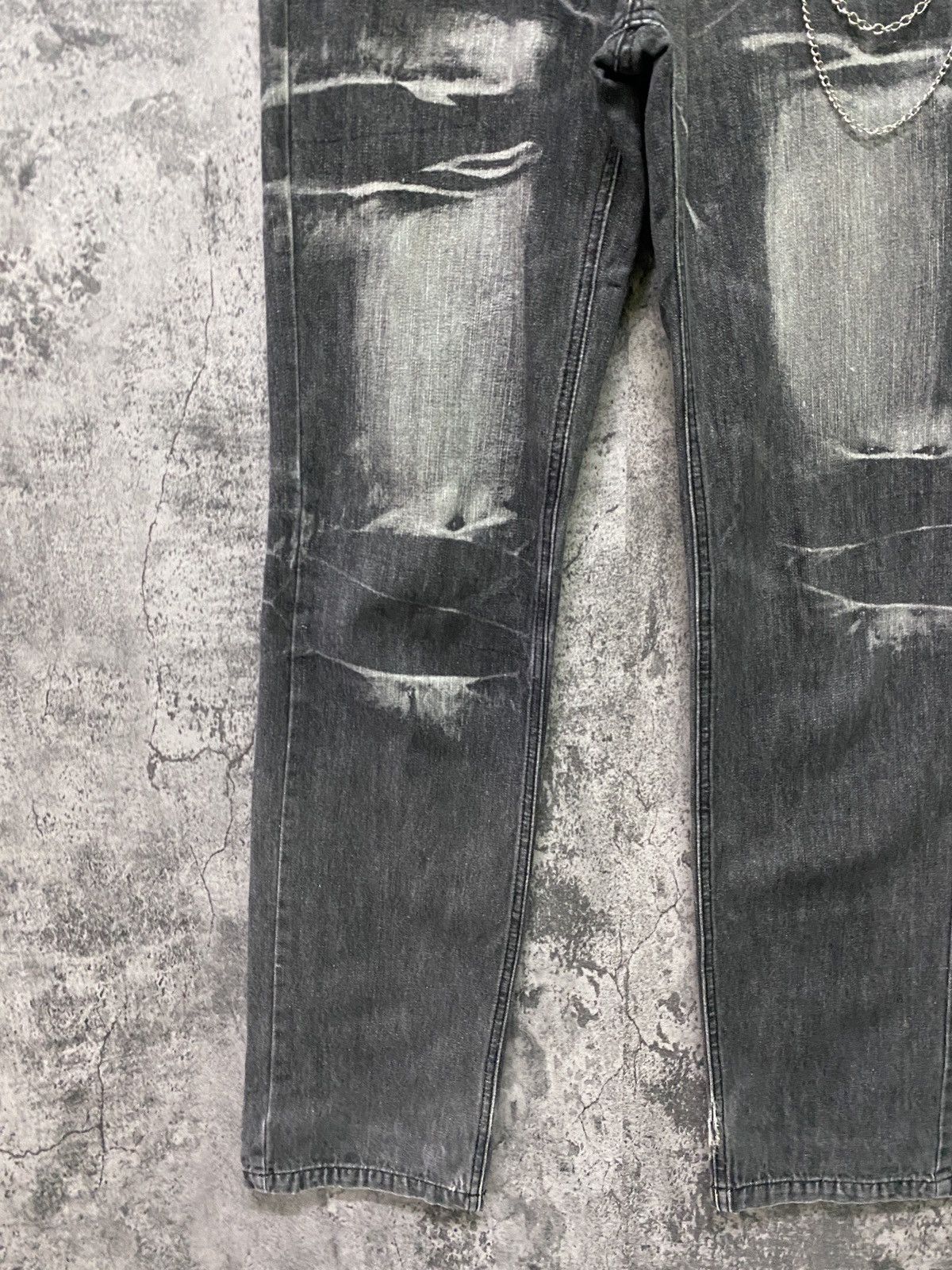 Hysteric Glamour × If Six Was Nine × Le Grande Bleu (L.G.B.) Vintage LOWBOX Black Acid Wash Claw Marks Denim Size US 29 - 7 Thumbnail