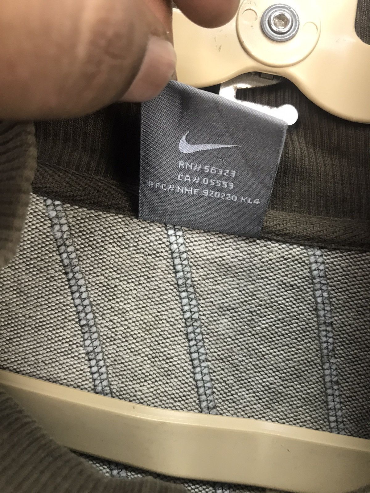 Nike Nike distressed back spellout zipper jacket Size US M / EU 48-50 / 2 - 4 Thumbnail