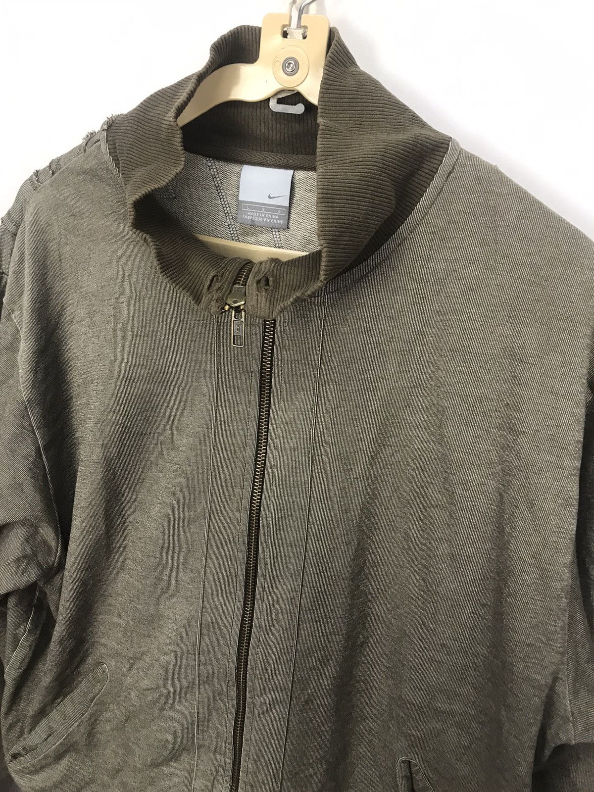 Nike Nike distressed back spellout zipper jacket Size US M / EU 48-50 / 2 - 7 Thumbnail