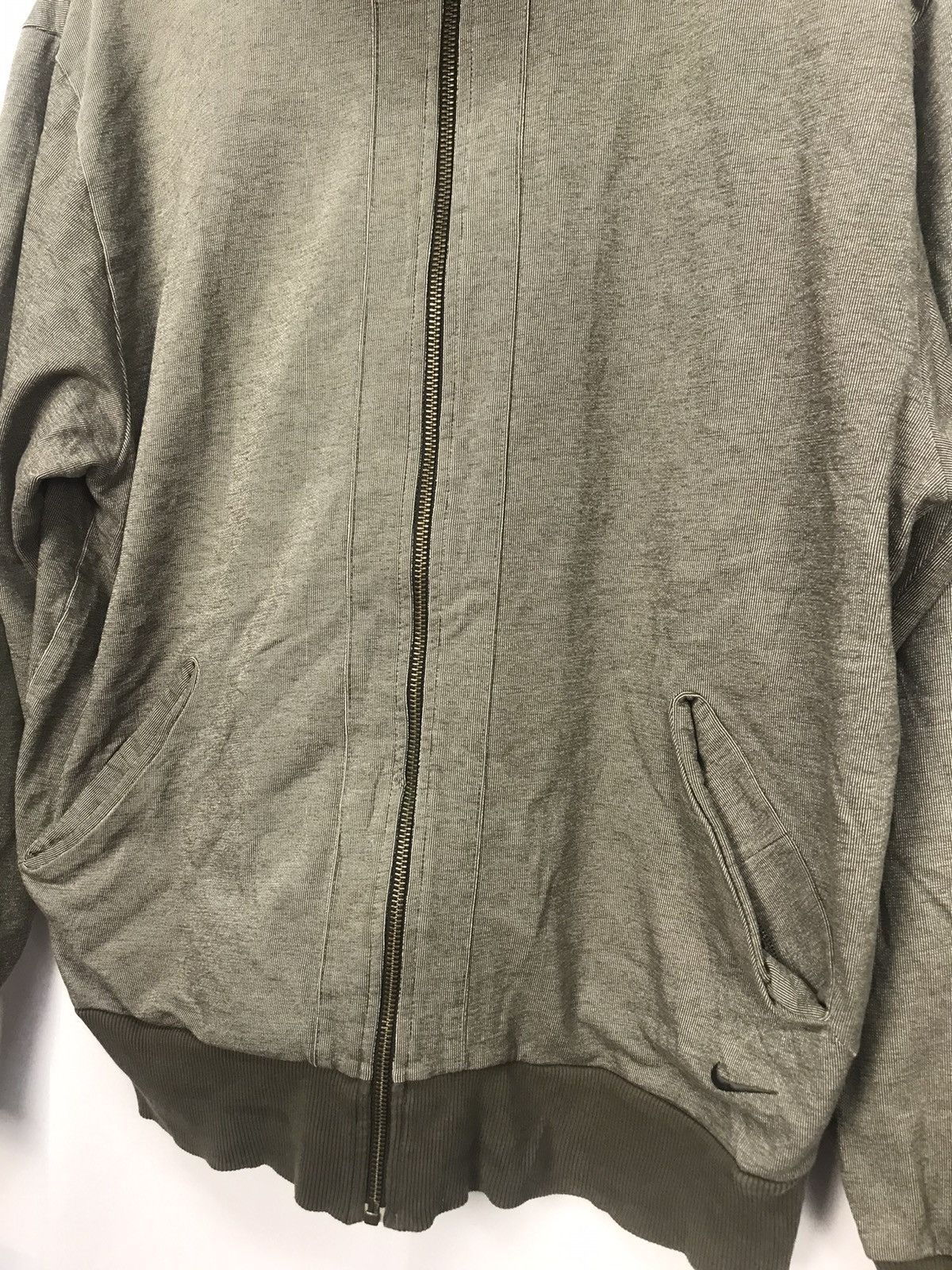 Nike Nike distressed back spellout zipper jacket Size US M / EU 48-50 / 2 - 6 Thumbnail