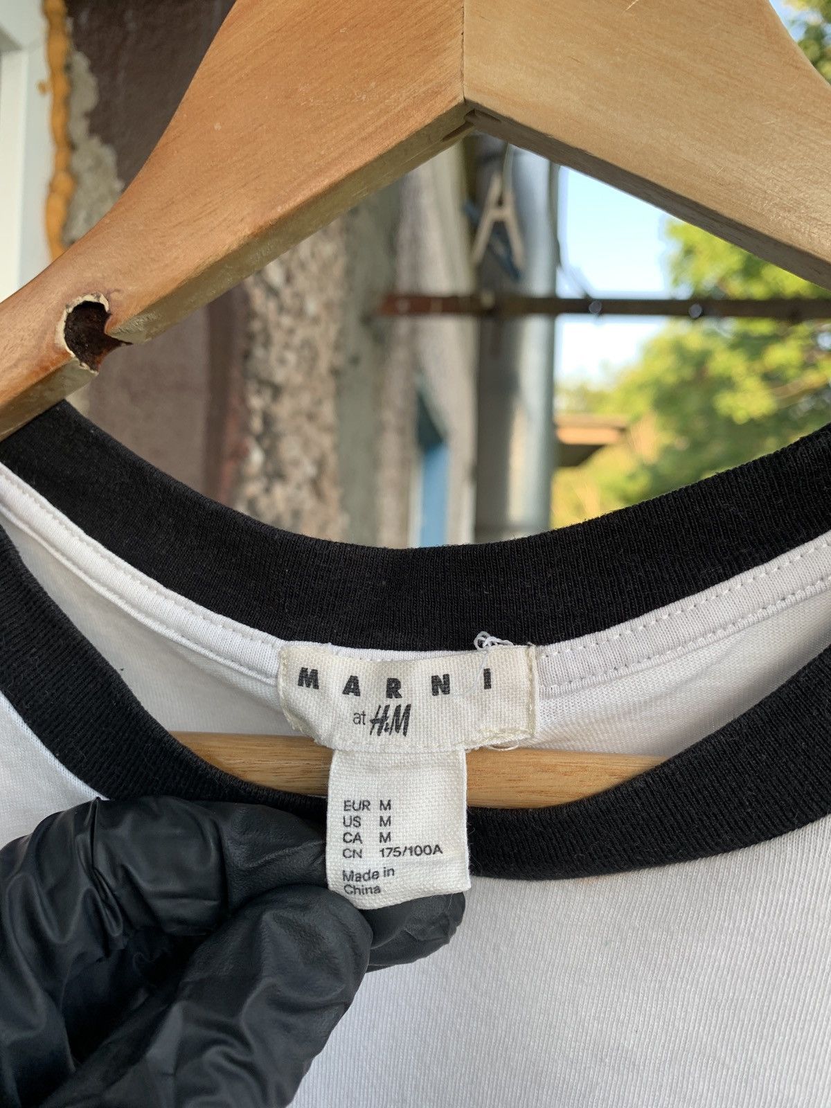 H&M Marni x H&M Art Embroidered Logo White T-Shirt Size US M / EU 48-50 / 2 - 17 Thumbnail