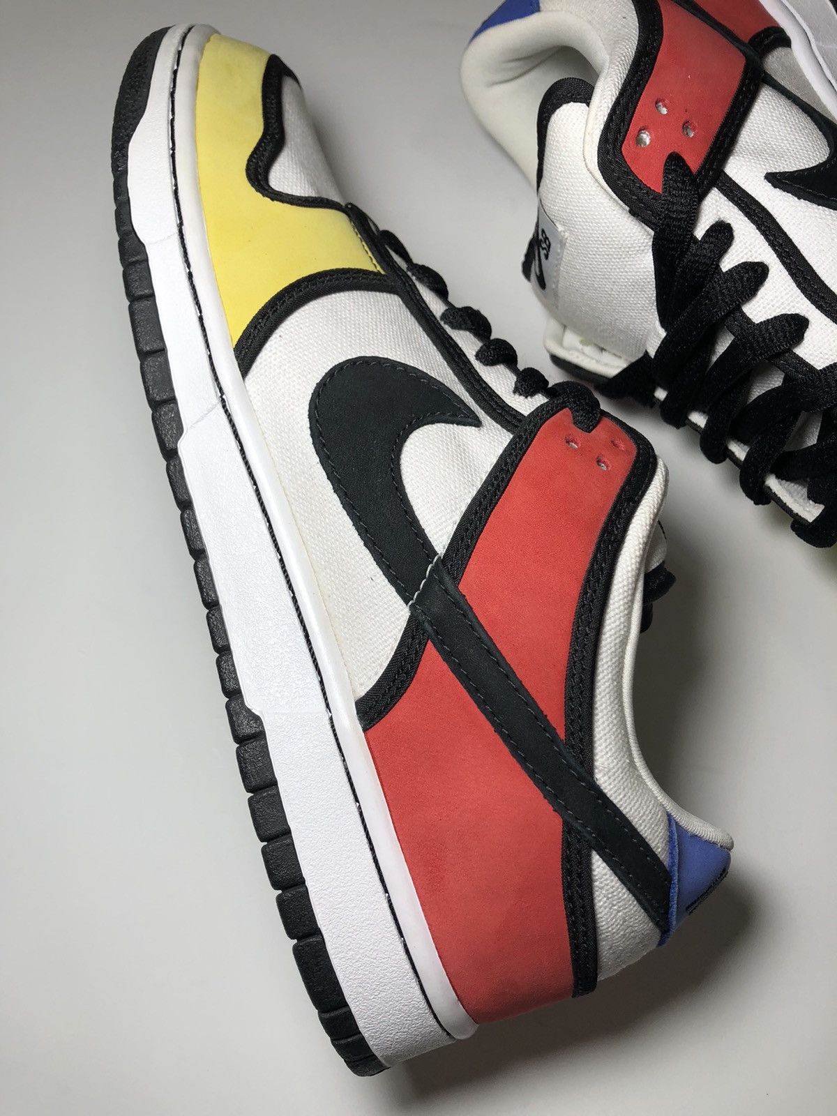 Nike Nike SB Dunk Low Pro SB Piet Mondrian 2008 Size US 10.5 / EU 43-44 - 15 Thumbnail