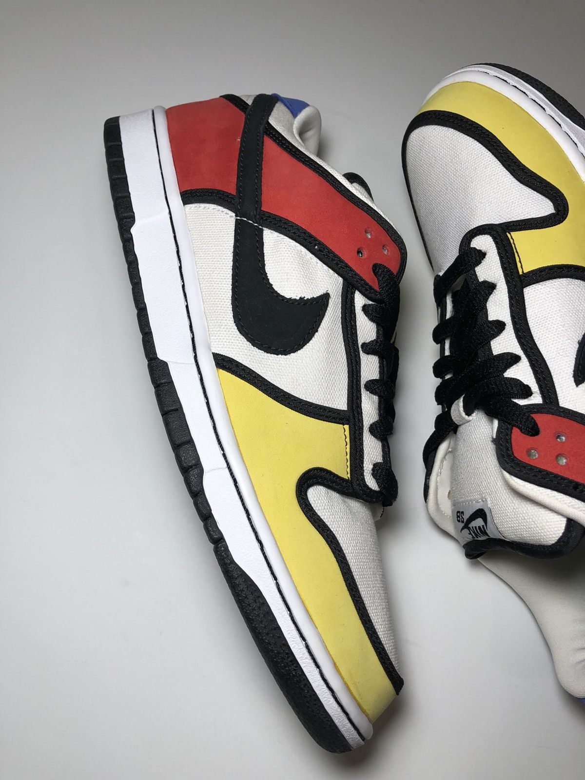 Nike Nike SB Dunk Low Pro SB Piet Mondrian 2008 Size US 10.5 / EU 43-44 - 17 Thumbnail