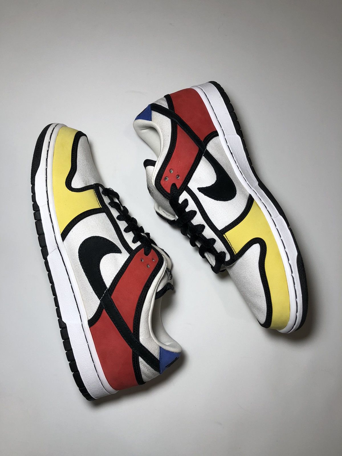 Nike Nike SB Dunk Low Pro SB Piet Mondrian 2008 Size US 10.5 / EU 43-44 - 14 Thumbnail