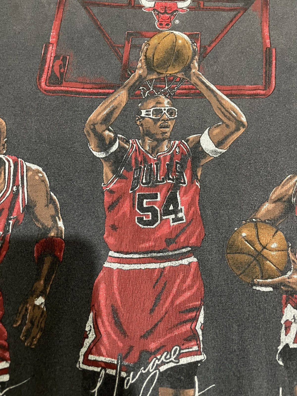 NBA × Vintage Distressed Chicago Bulls Triple Threar Michael Jordan Tee Size US M / EU 48-50 / 2 - 11 Thumbnail