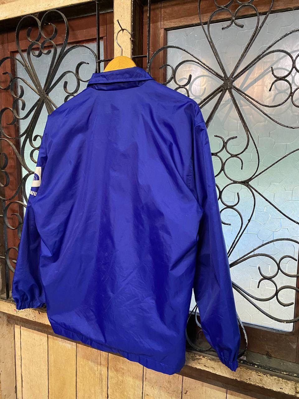 The North Face The North Face Light Jacket Size US M / EU 48-50 / 2 - 8 Thumbnail