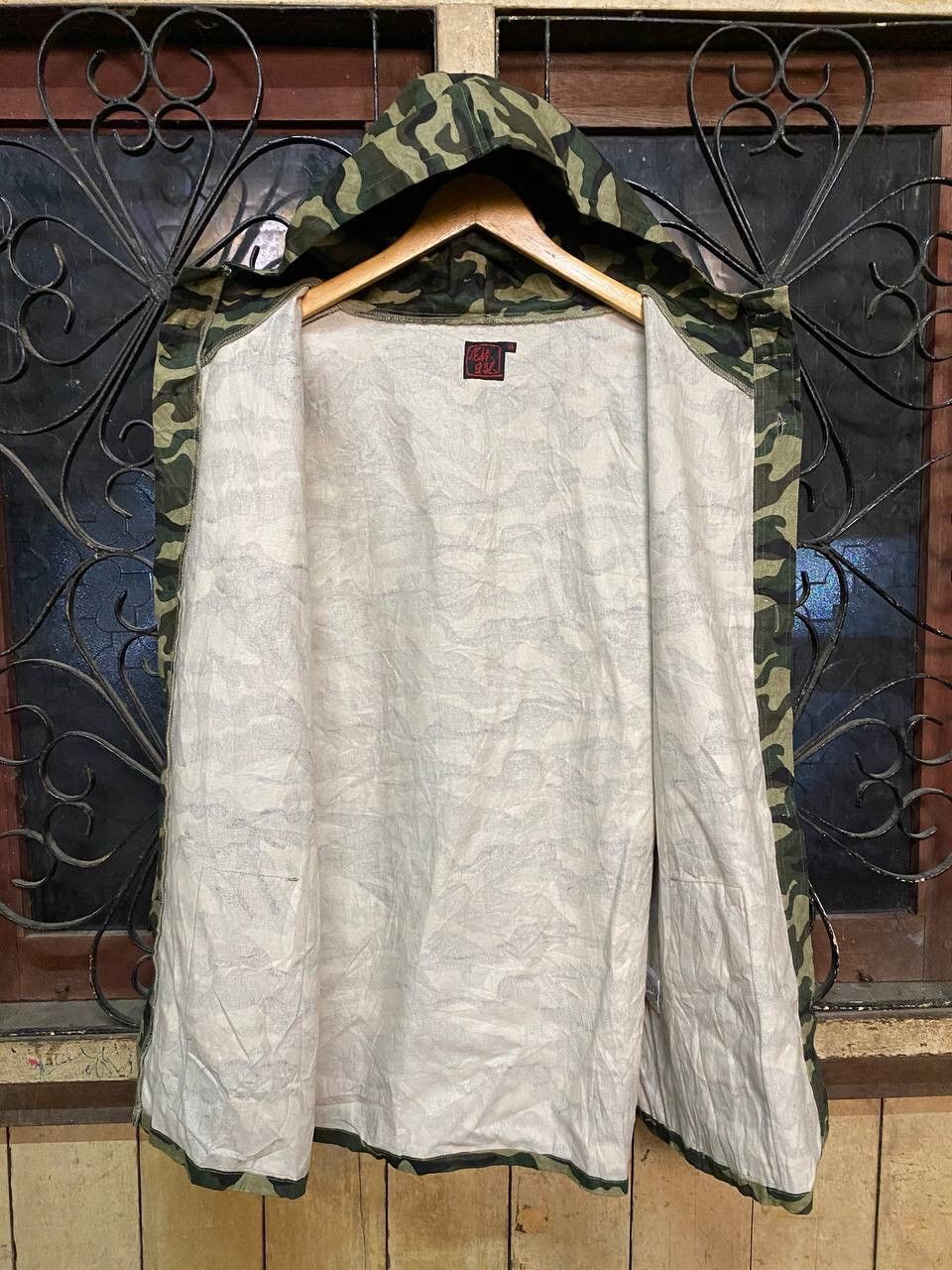 Japanese Brand MEN HOODIE ARMY CAMO JACKET Size US L / EU 52-54 / 3 - 5 Thumbnail