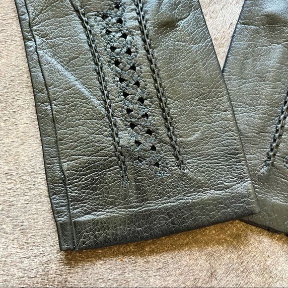 Leather × Vintage VTG Leather Laser Cut Out Floral Gloves Size ONE SIZE - 2 Thumbnail
