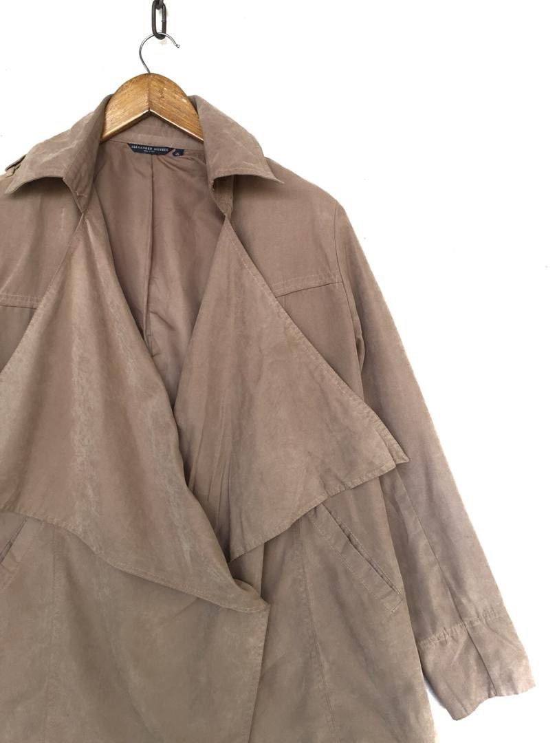 Alexander McQueen 💥Asymmetrical Alexander McQueen Jacket Size M / US 6-8 / IT 42-44 - 3 Thumbnail