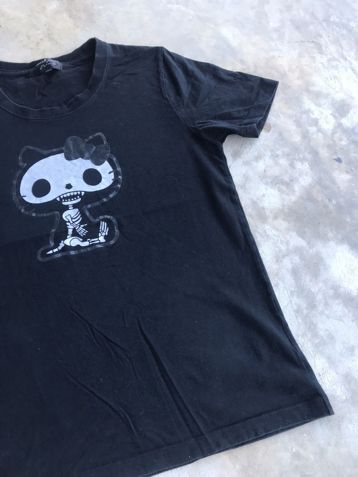 Cartoon Network × Seditionaries HELLO KITTY NENDO SHIRT Size US L / EU 52-54 / 3 - 4 Thumbnail
