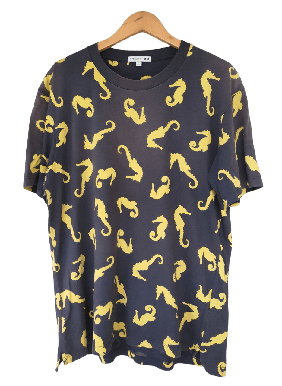 JW Anderson × Uniqlo J. W. Anderson Faded T Size US L / EU 52-54 / 3 - 1 Thumbnail