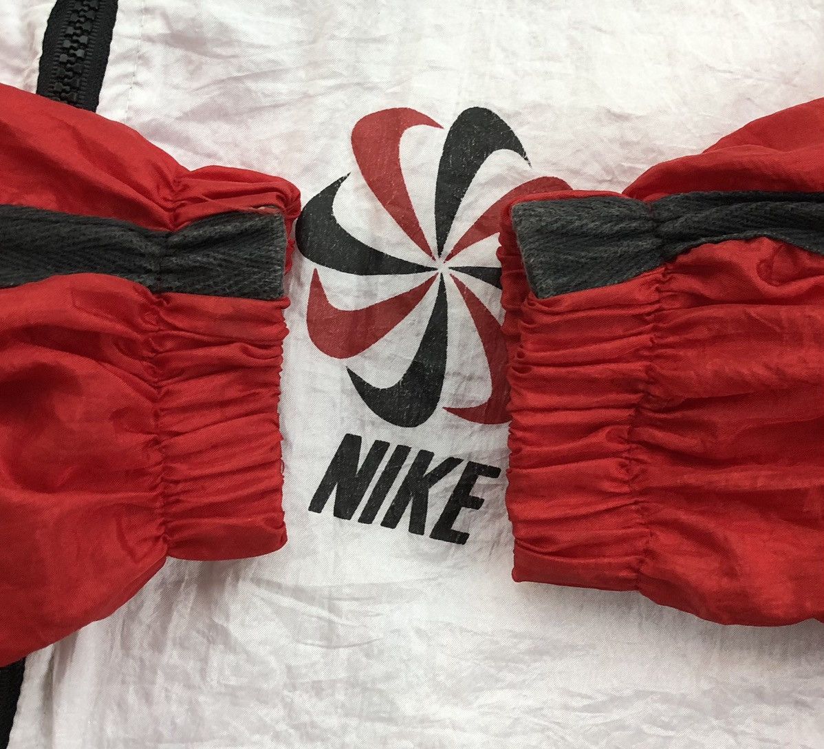 Nike 🔥RARE🔥Vintage 90s Nike Pinwheel Windbreaker Jacket Size US L / EU 52-54 / 3 - 8 Thumbnail
