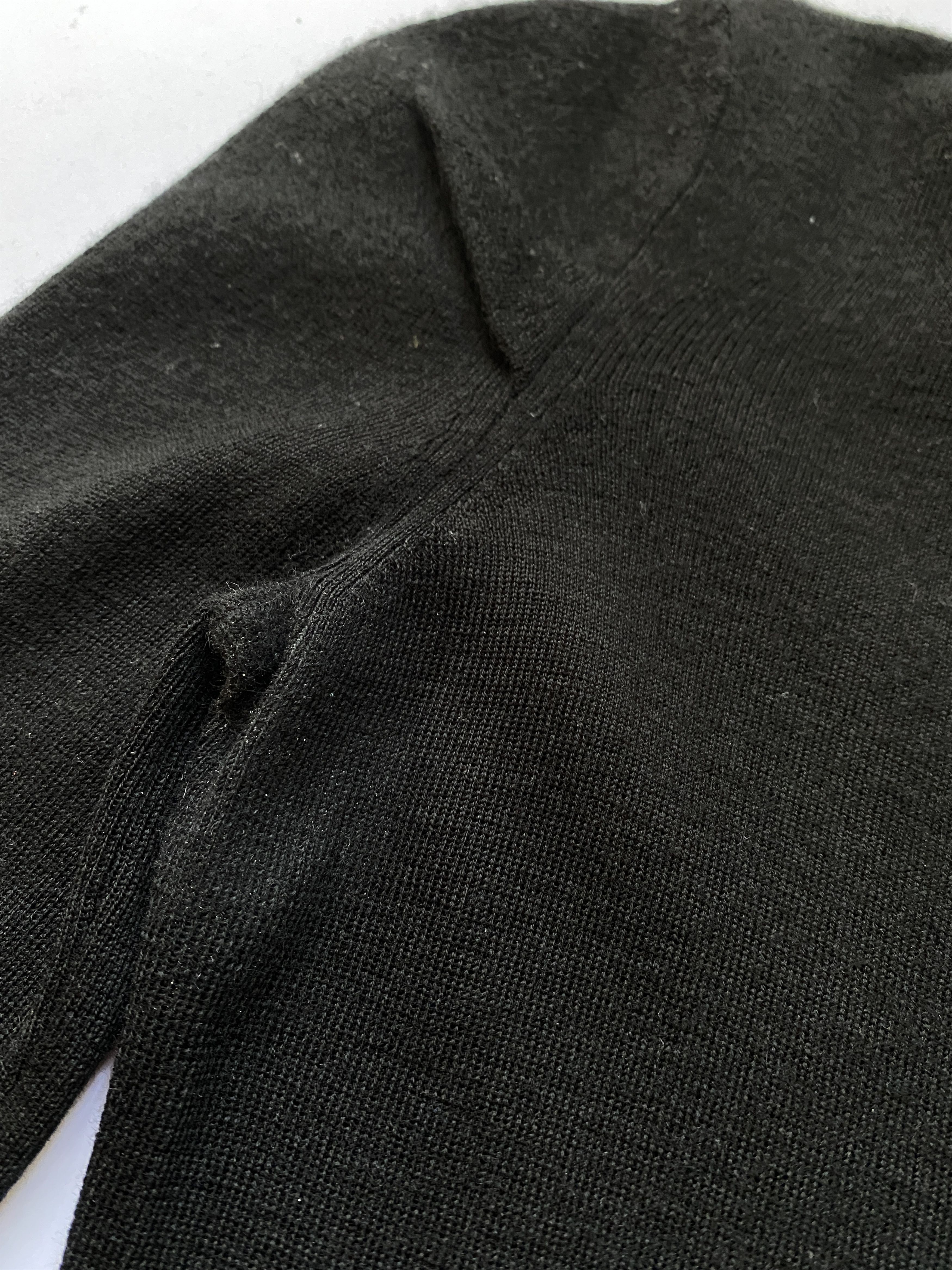 Alexander Wang ⚡️𝐐𝐔𝐈𝐂𝐊 𝐒𝐀𝐋𝐄⚡️ Alexander Wang black knit Cardigan Size US XS / EU 42 / 0 - 6 Thumbnail