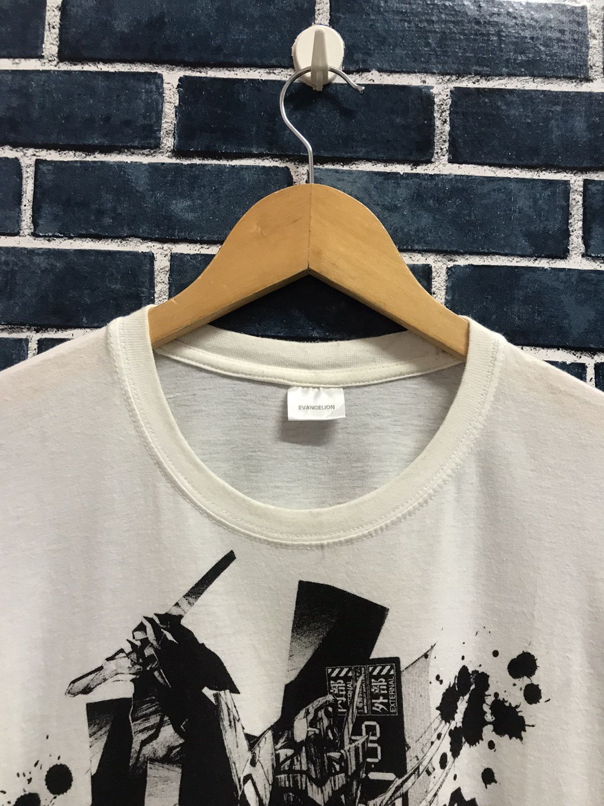Anime × Japanese Brand × Vintage Vintage Evangelion Illustration Graphic Official tee Size US M / EU 48-50 / 2 - 10 Thumbnail