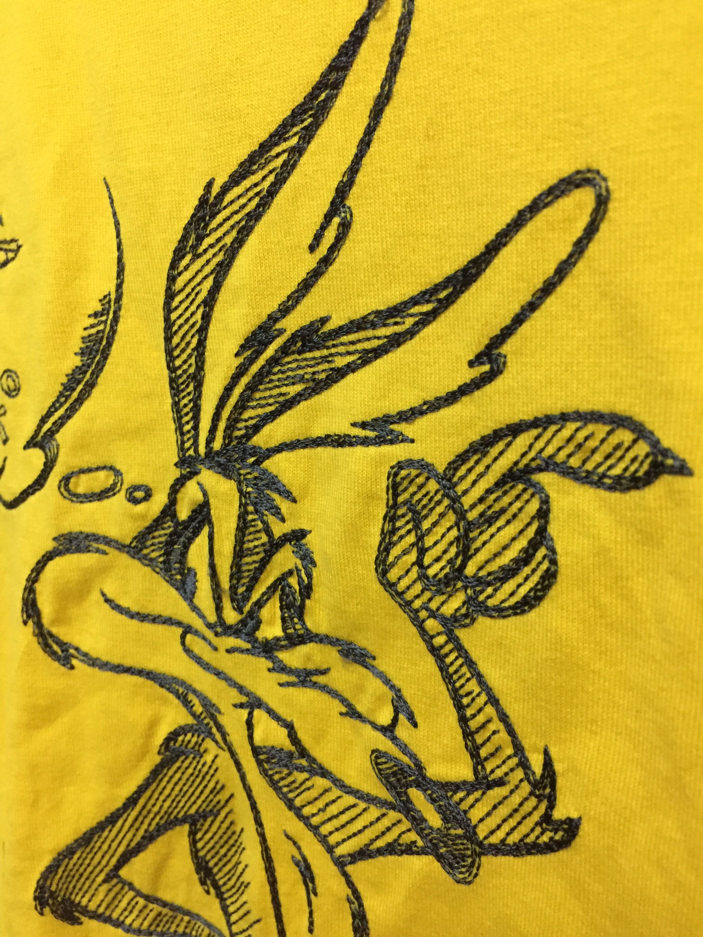 Cartoon Network × Japanese Brand × Vintage Vtg 2001 Wile E. Coyote and the Road Runner chain stitch Size US L / EU 52-54 / 3 - 4 Thumbnail