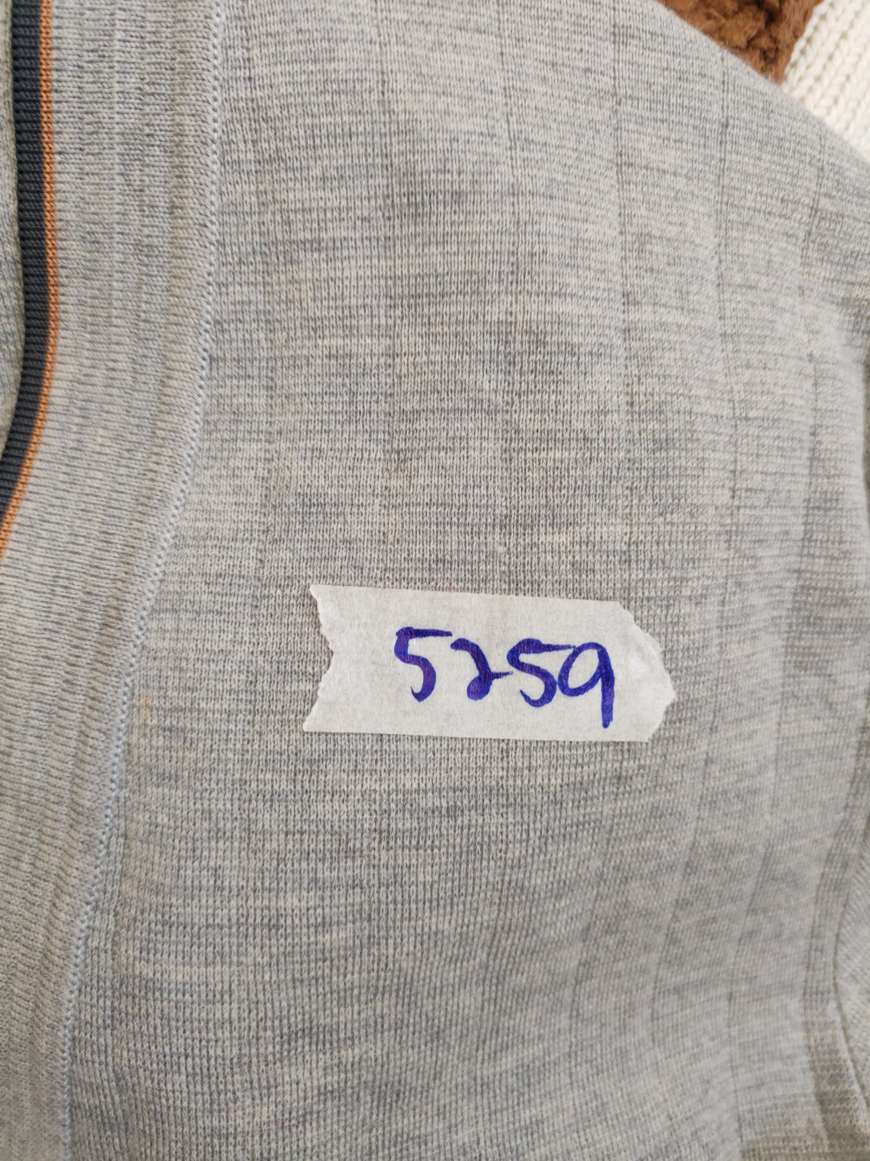 Japanese Brand × Vintage Hitman Tokyo Gray cardigan japan Knitwear #5259 Size US M / EU 48-50 / 2 - 11 Thumbnail