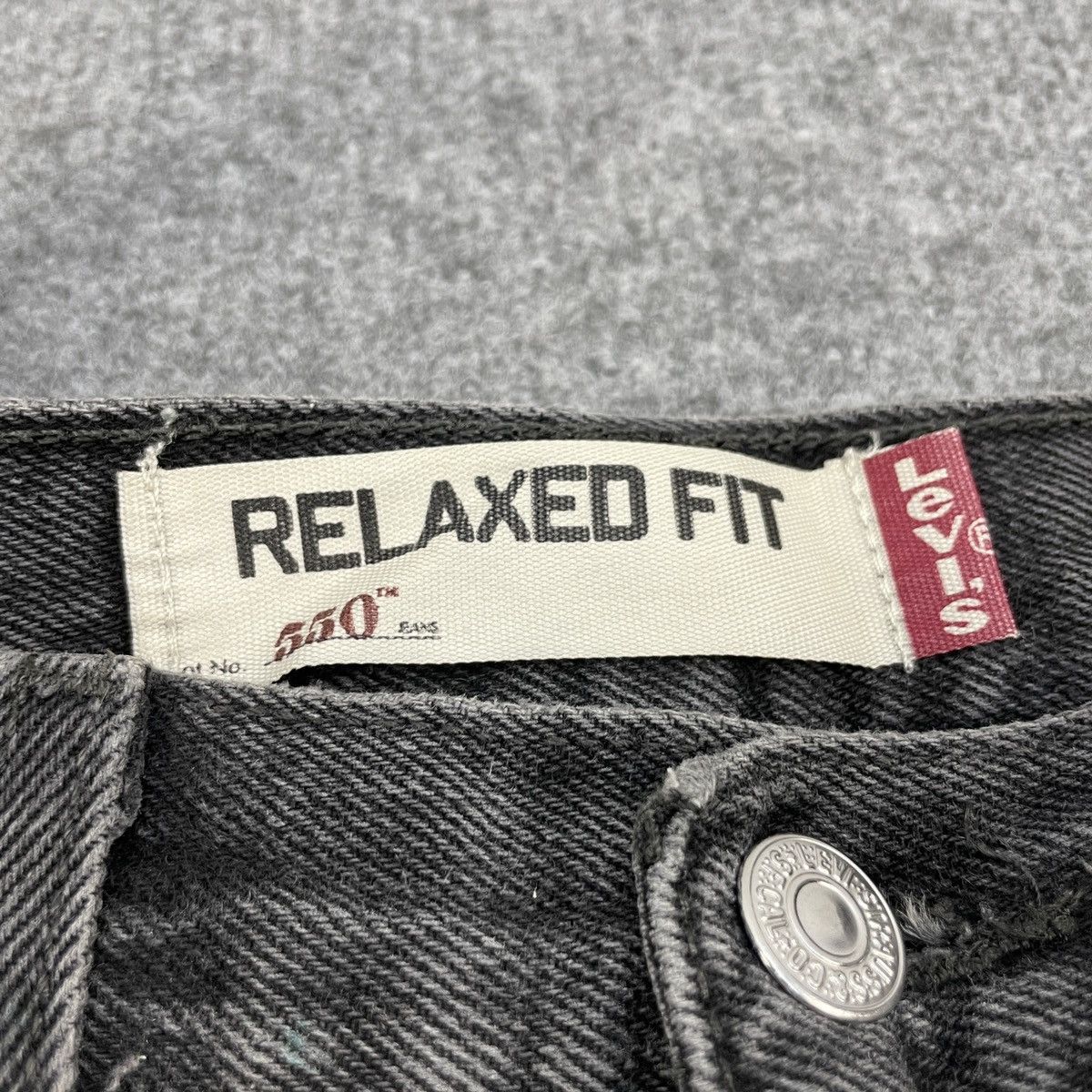 Levi's × Vintage Vintage Levi's 550 Faded Black Jeans -wc077 Size US 32 / EU 48 - 5 Thumbnail