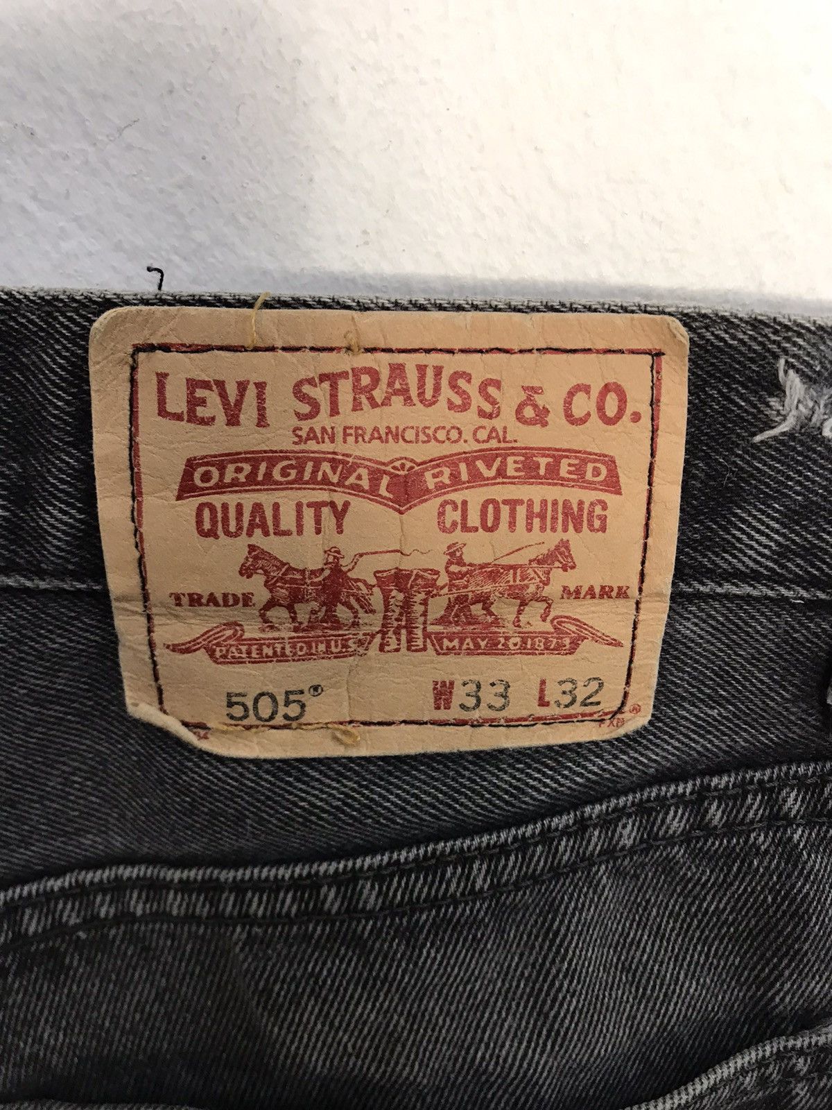 Levi's Vintage Clothing Levi’s Lot 505 Made In Usa Straight Cut Black Denim Pant Size US 32 / EU 48 - 7 Thumbnail