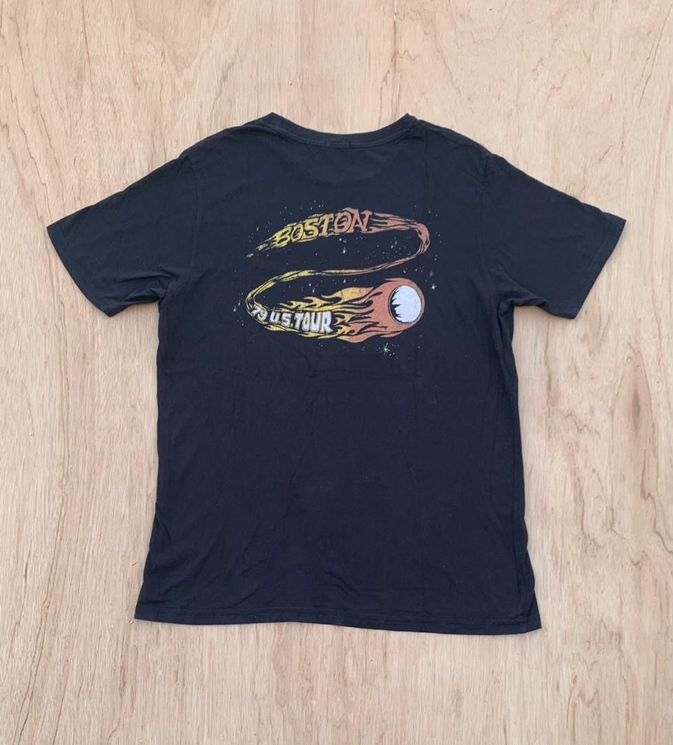 Band Tees × Vintage vintage tee band B2 Boston Size US M / EU 48-50 / 2 - 3 Thumbnail