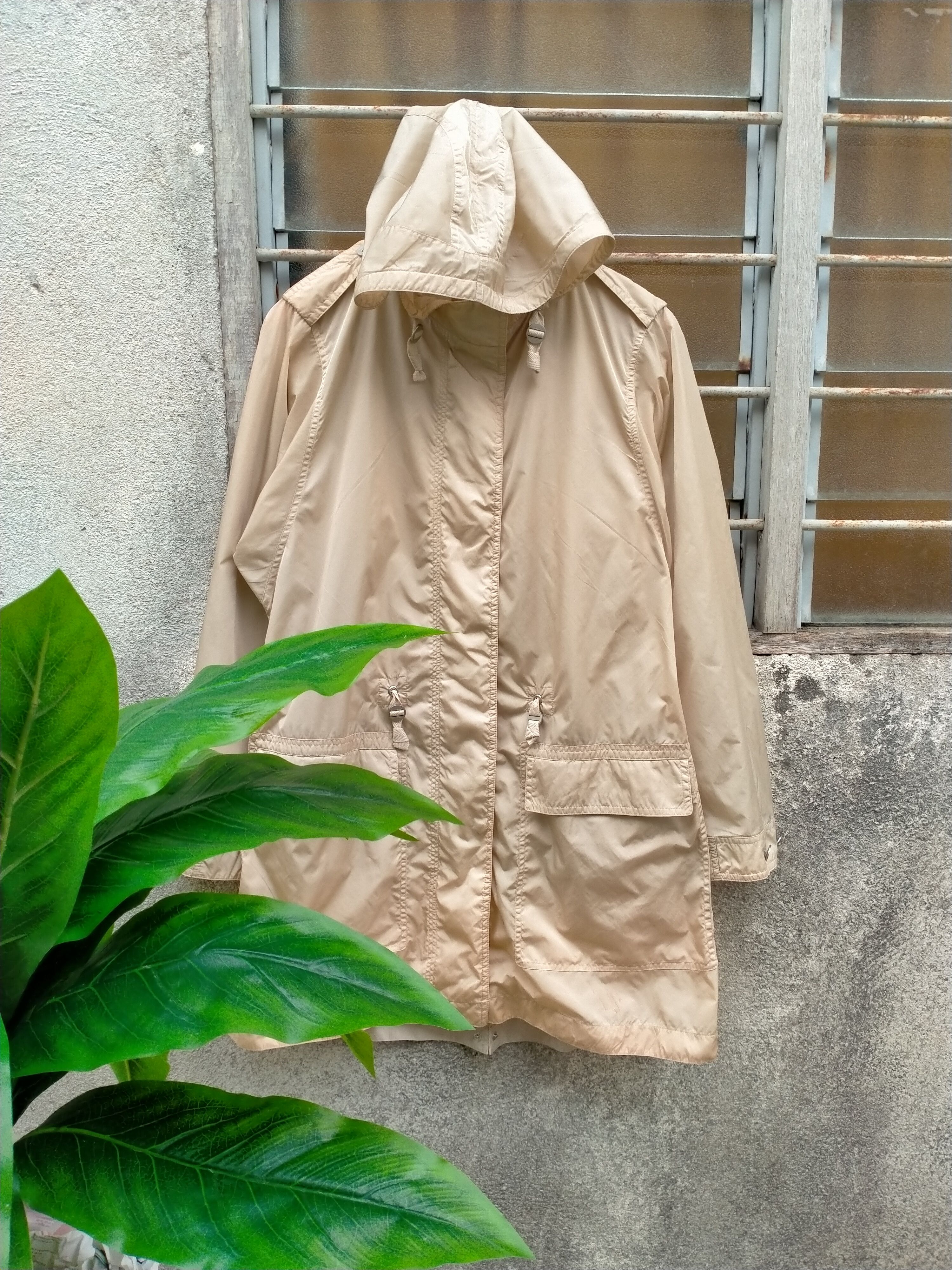 Burberry × Vintage ⚡️Steals⚡️ Burberry London Light Jacket Size M / US 6-8 / IT 42-44 - 1 Thumbnail