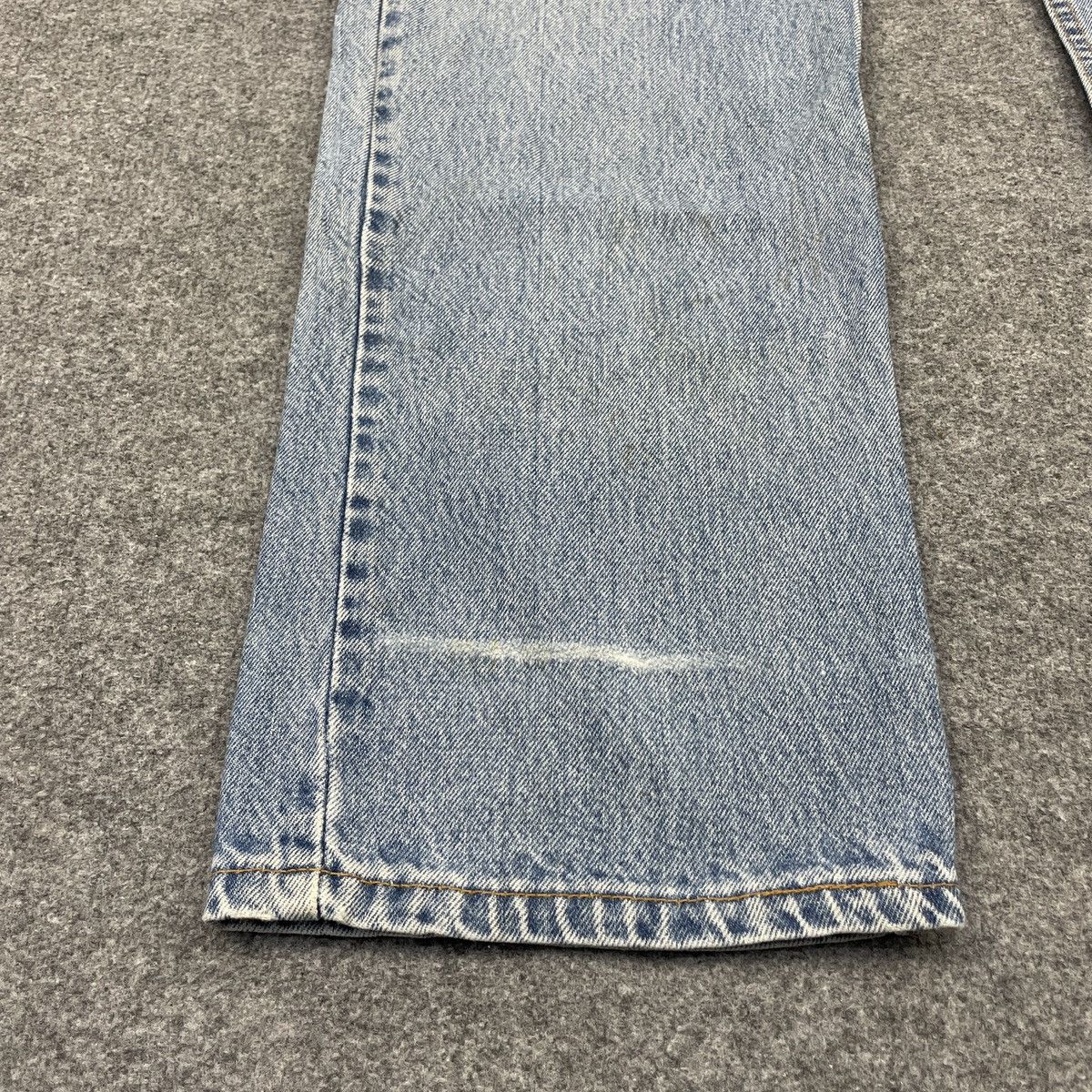 Levi's × Vintage Vintage Levi's 505 Light Blue Wash -wc115 Size US 39 - 8 Thumbnail