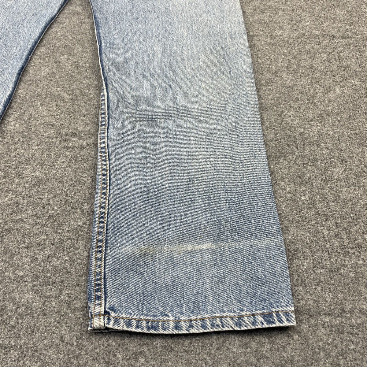 Levi's × Vintage Vintage Levi's 505 Light Blue Wash -wc115 Size US 39 - 11 Thumbnail