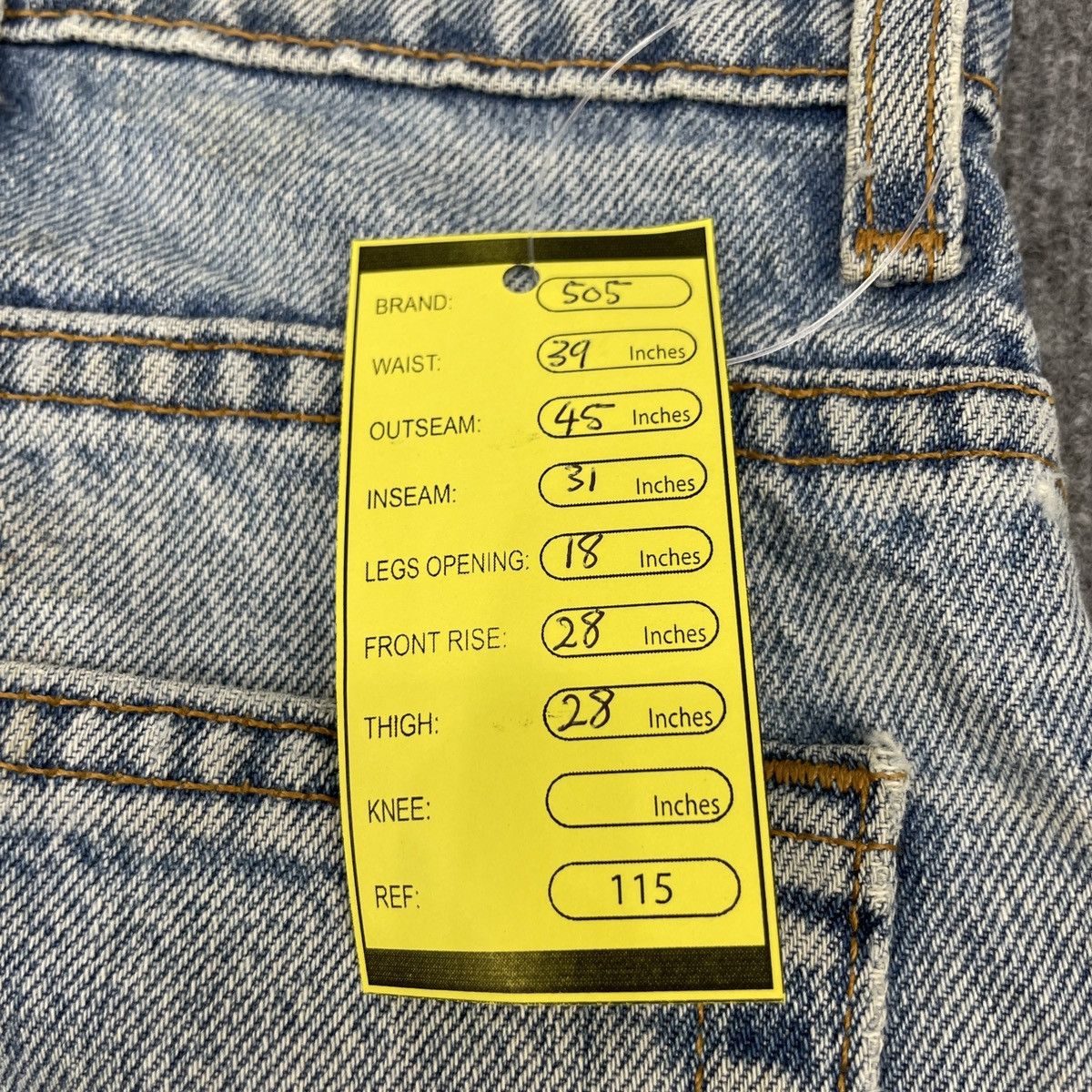 Levi's × Vintage Vintage Levi's 505 Light Blue Wash -wc115 Size US 39 - 12 Thumbnail