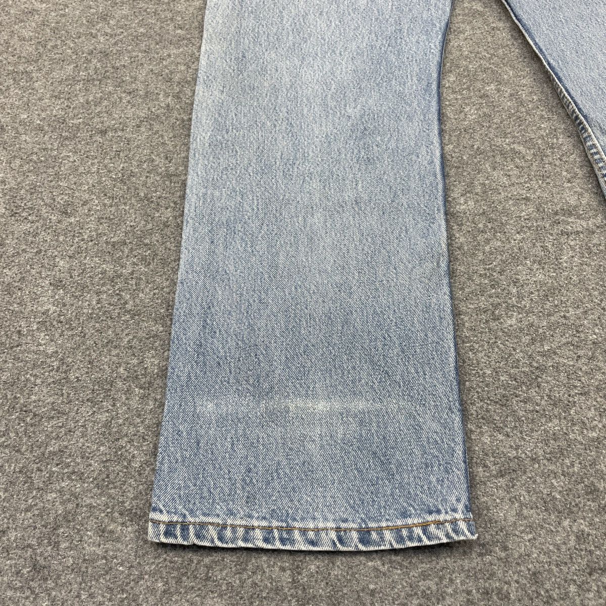 Levi's × Vintage Vintage Levi's 505 Light Blue Wash -wc115 Size US 39 - 10 Thumbnail