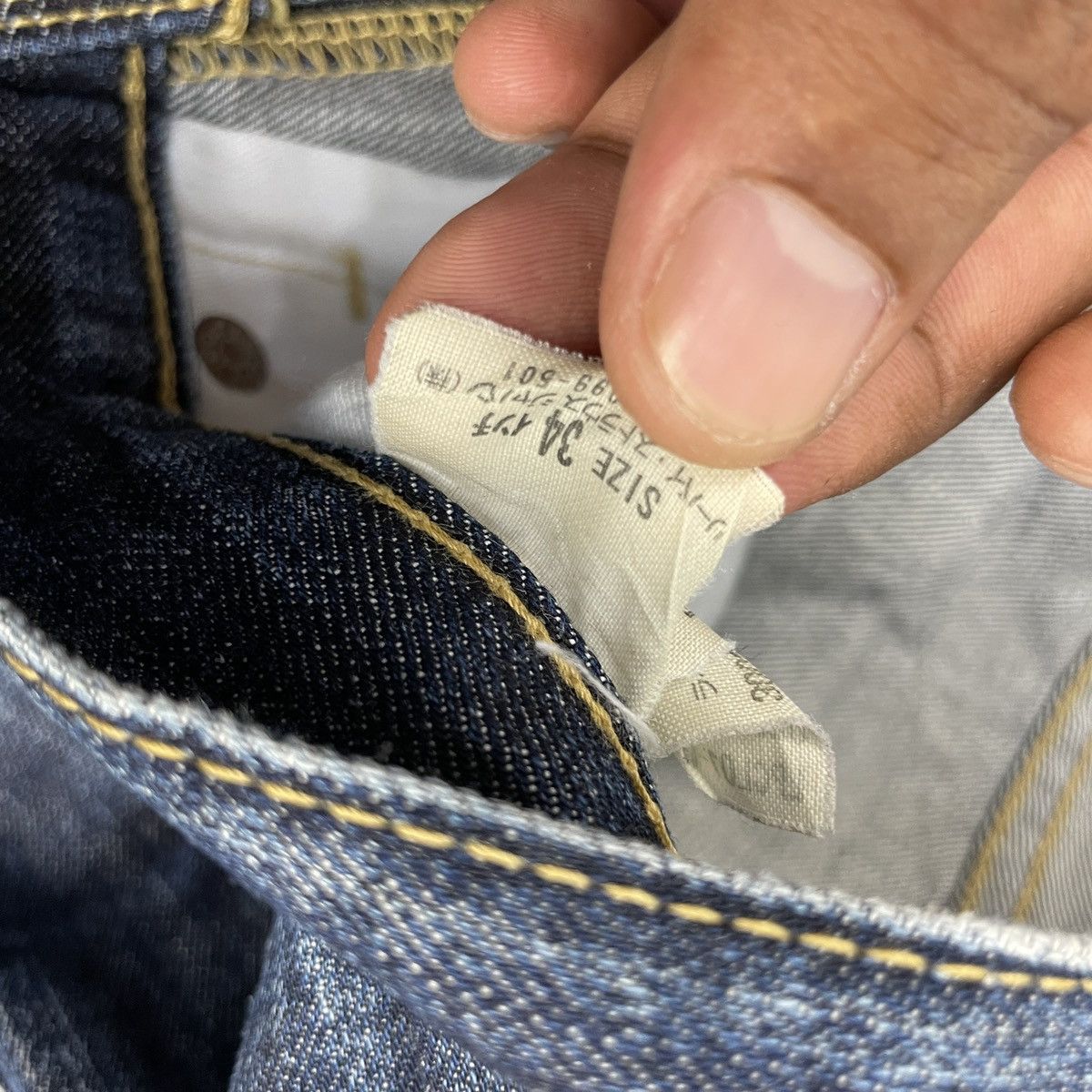 Levi's × Vintage Vintage Levi's 502 Faded Jeans -wc124 Size US 33 - 10 Thumbnail